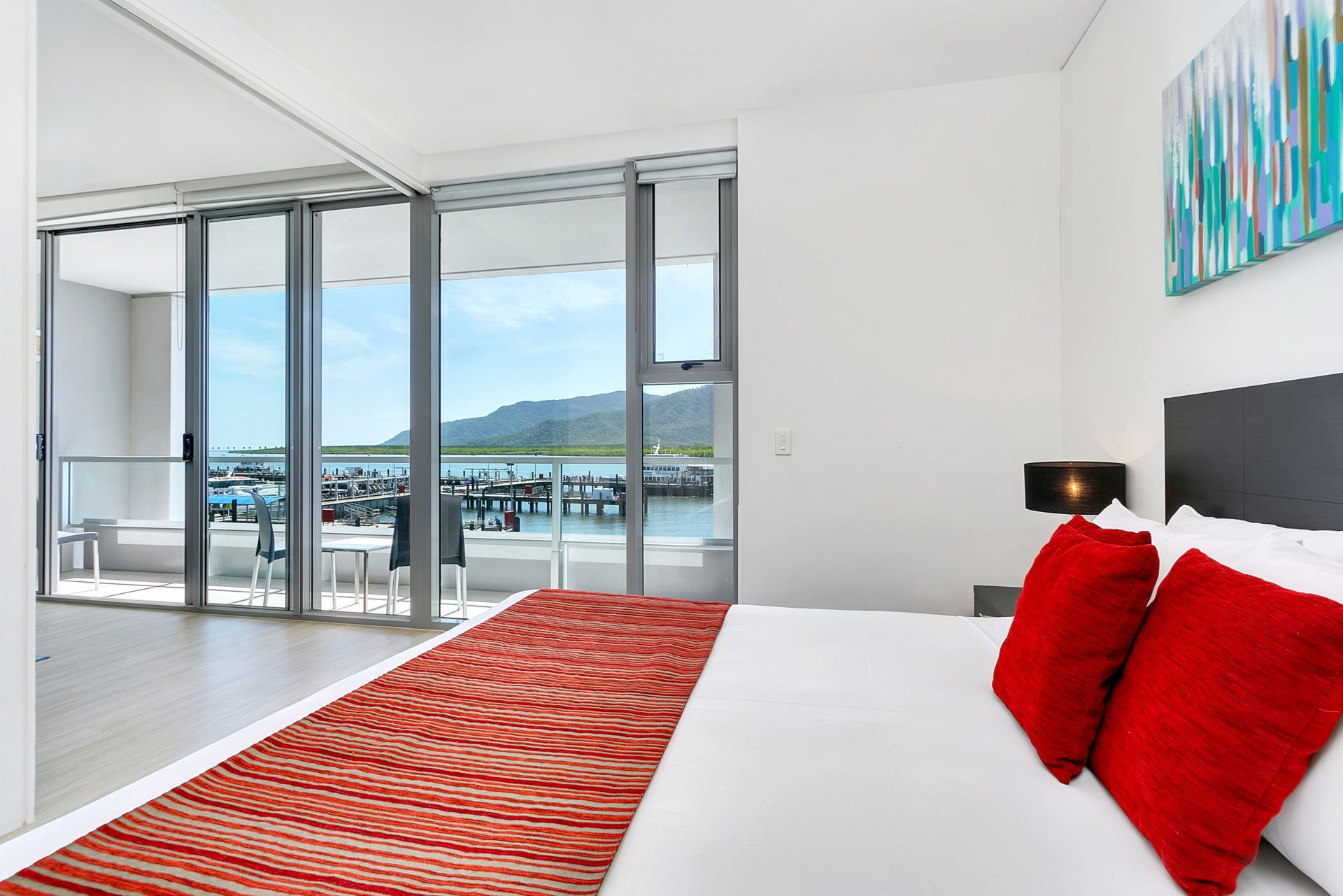 Harbour Lights Luxury Apartments