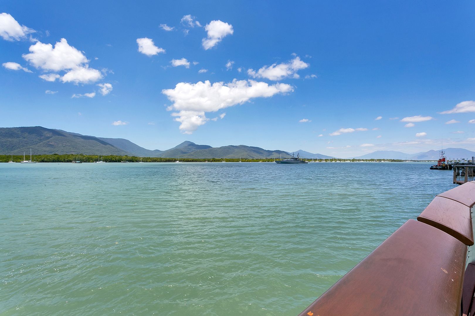 Harbour Lights Luxury Apartments