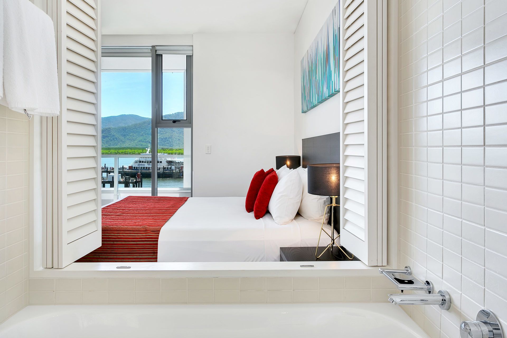 Harbour Lights Luxury Apartments