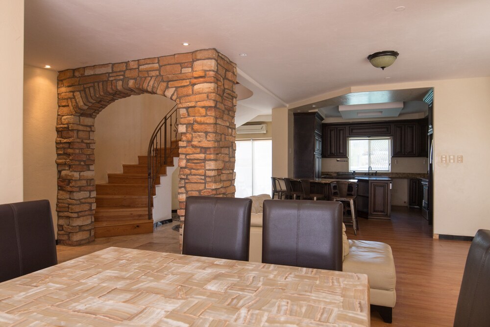 Beautiful house in Los Algodones , San Carlos Room Prices & Reviews