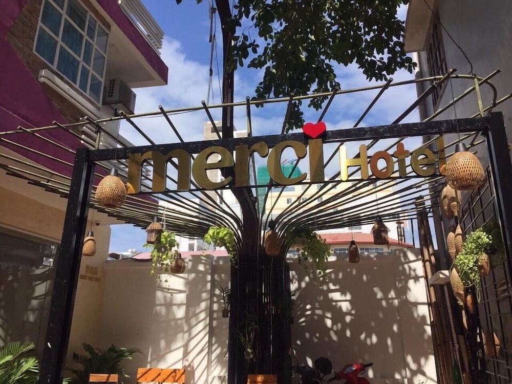 Hanoi merci hotel vietnam