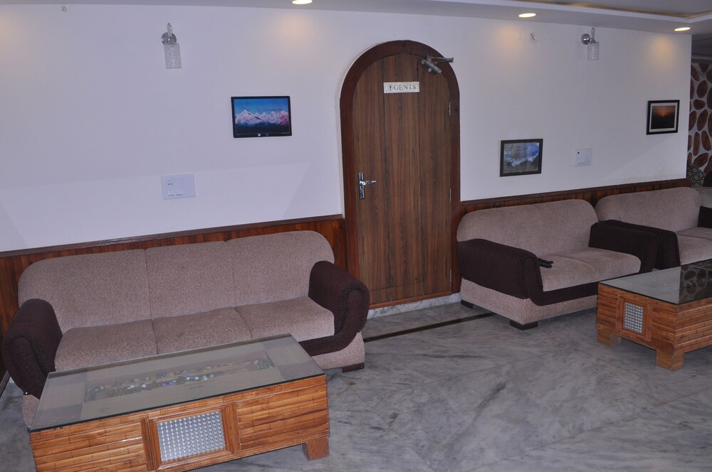 Hotel Robinsson Palace Haldwani India Expediaes - 