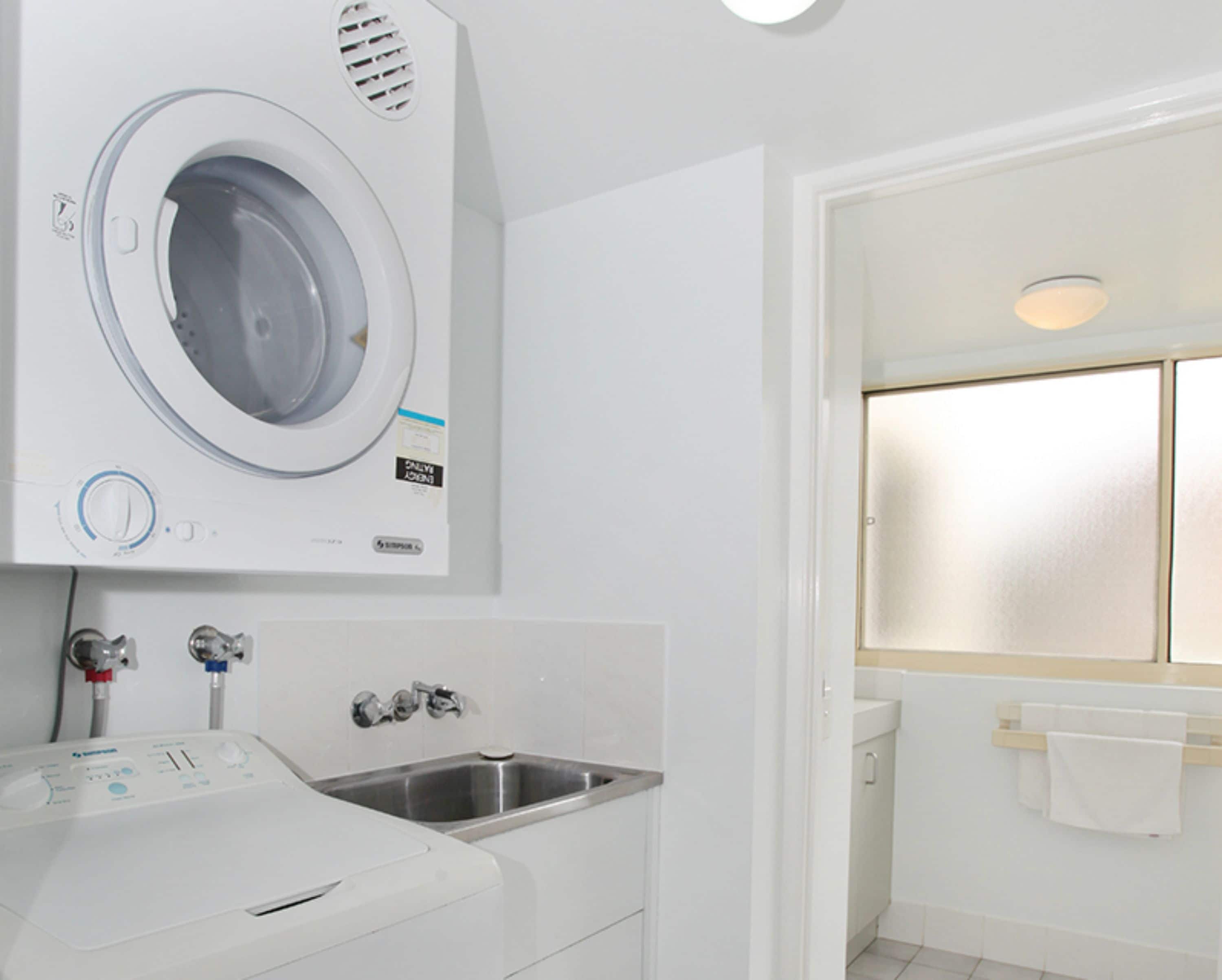 Kings Way Apartments