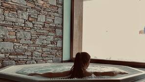 Bain à remous intérieur