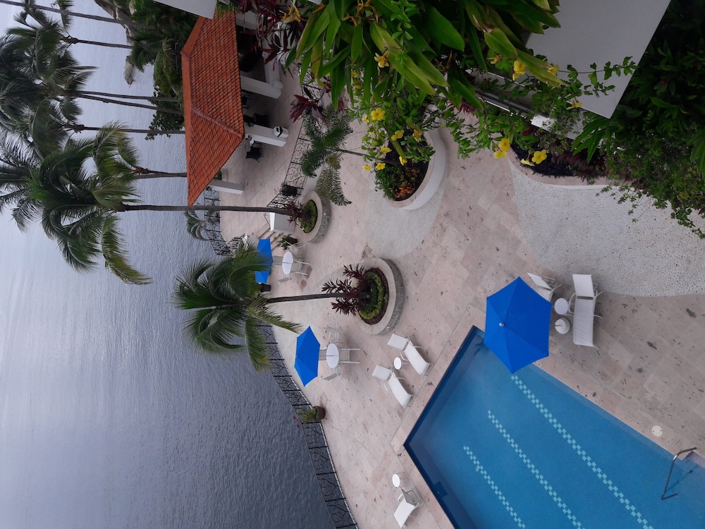 LA JOLLA DE MISMALOYA CONDO Ocean Front, Stunning View in Puerto