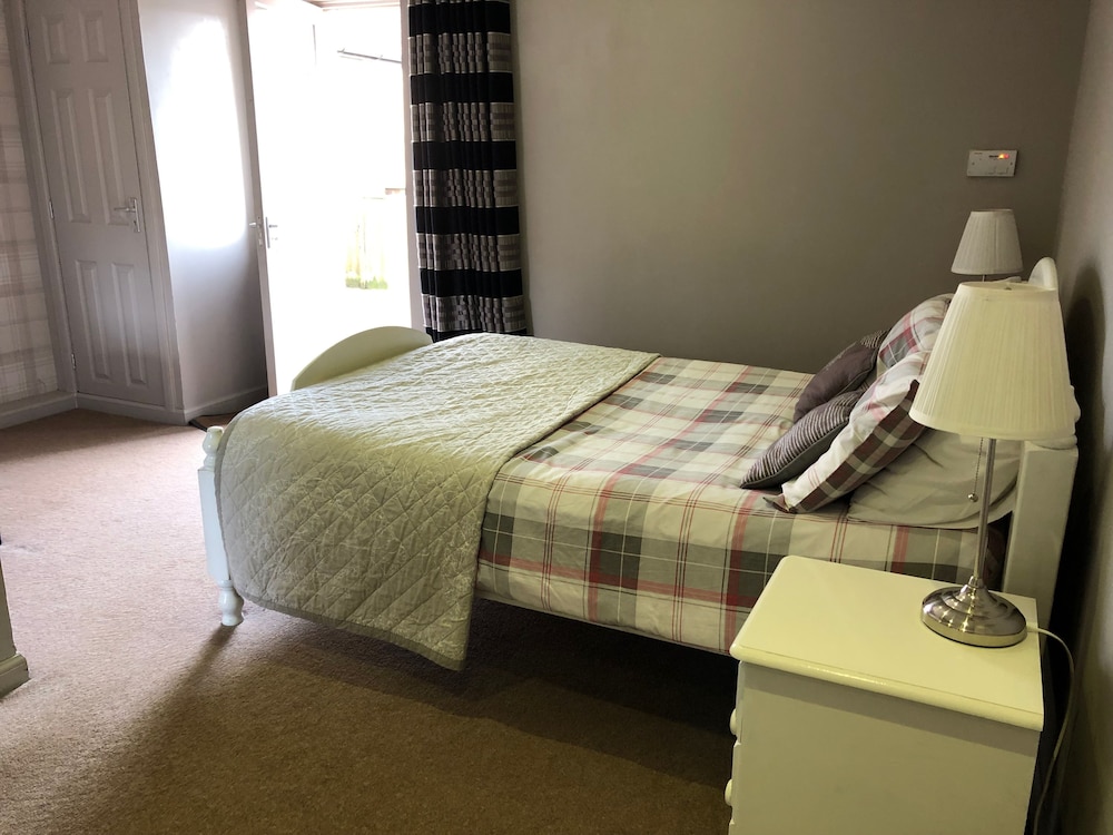 Riggend farm bed and breakfast