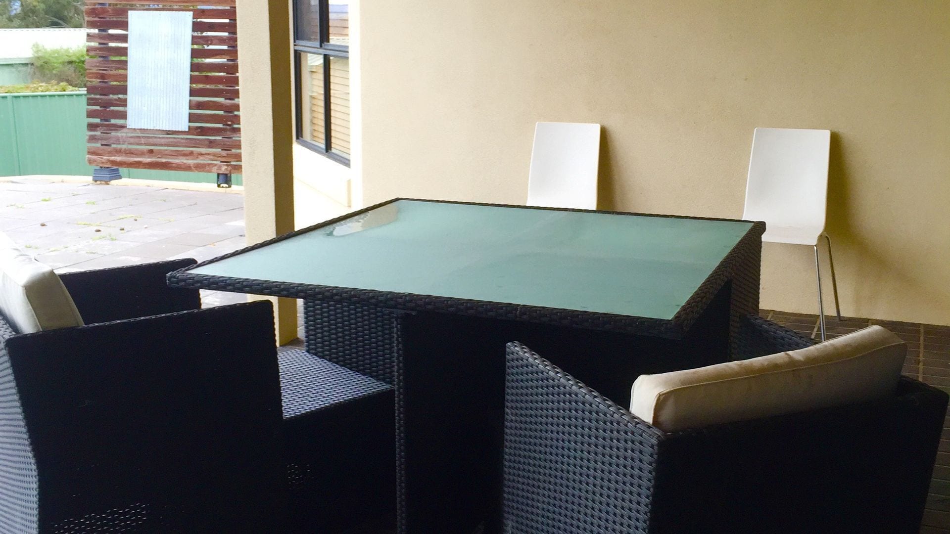 Macquarie Lodge - Luxury 3 bedroom house