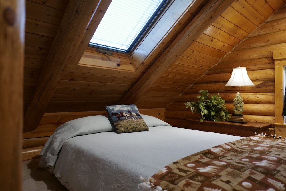 Yellowstone Montana Cabin Retreat Beauty of Paradise Valley! Emigrant