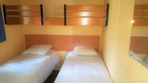 2 bedrooms, individually decorated, individually furnished