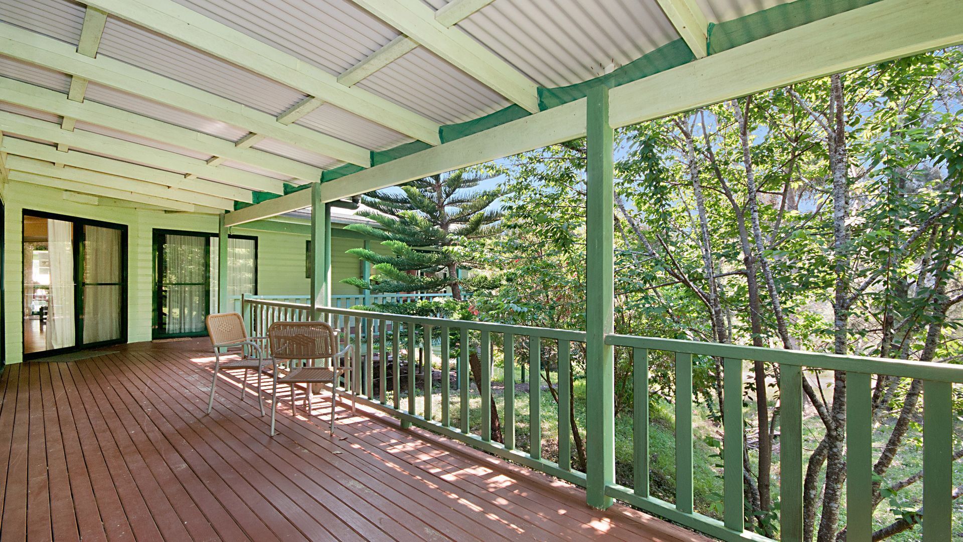 Sine Cera Rainforest Retreat