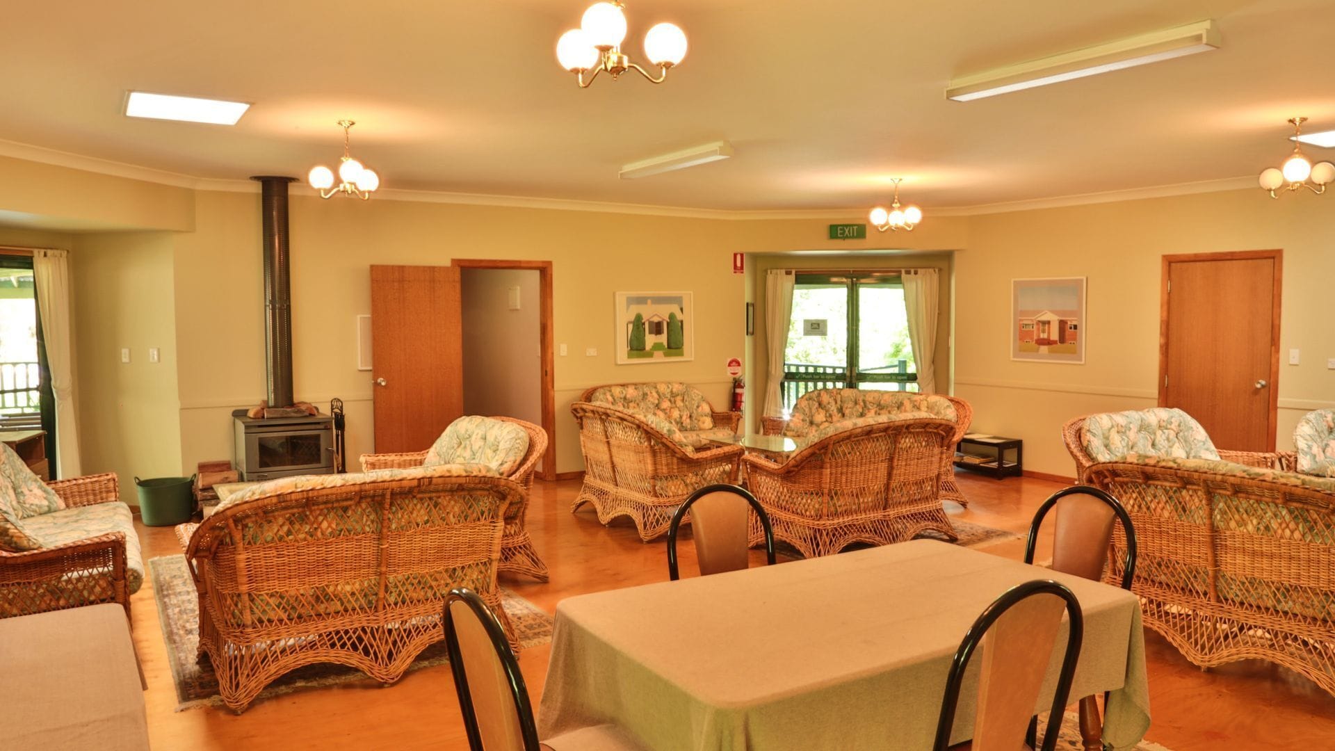 Sine Cera Rainforest Retreat