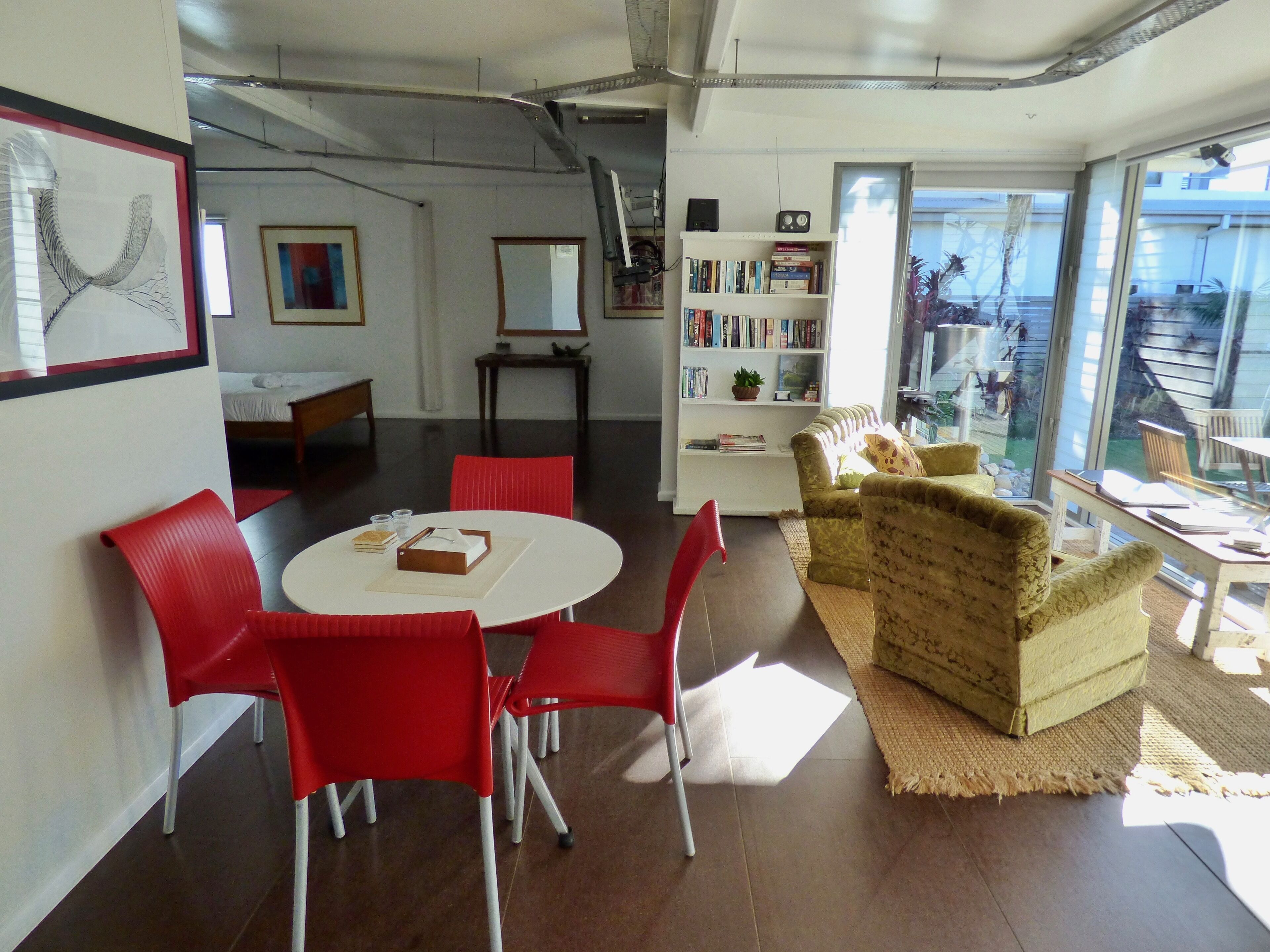 Arthouse Beachfront Accommodation