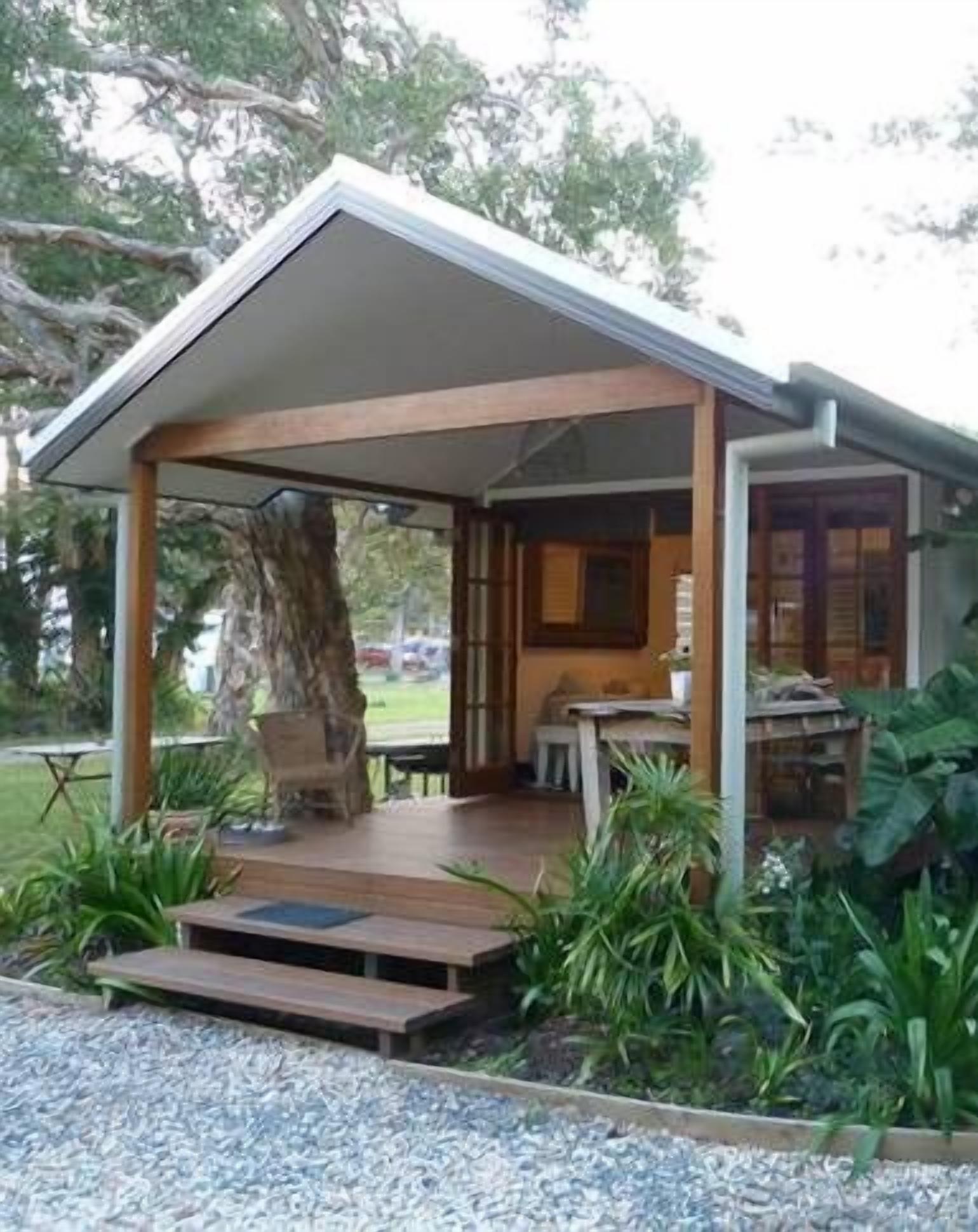 Mullaway Cabins Plantation