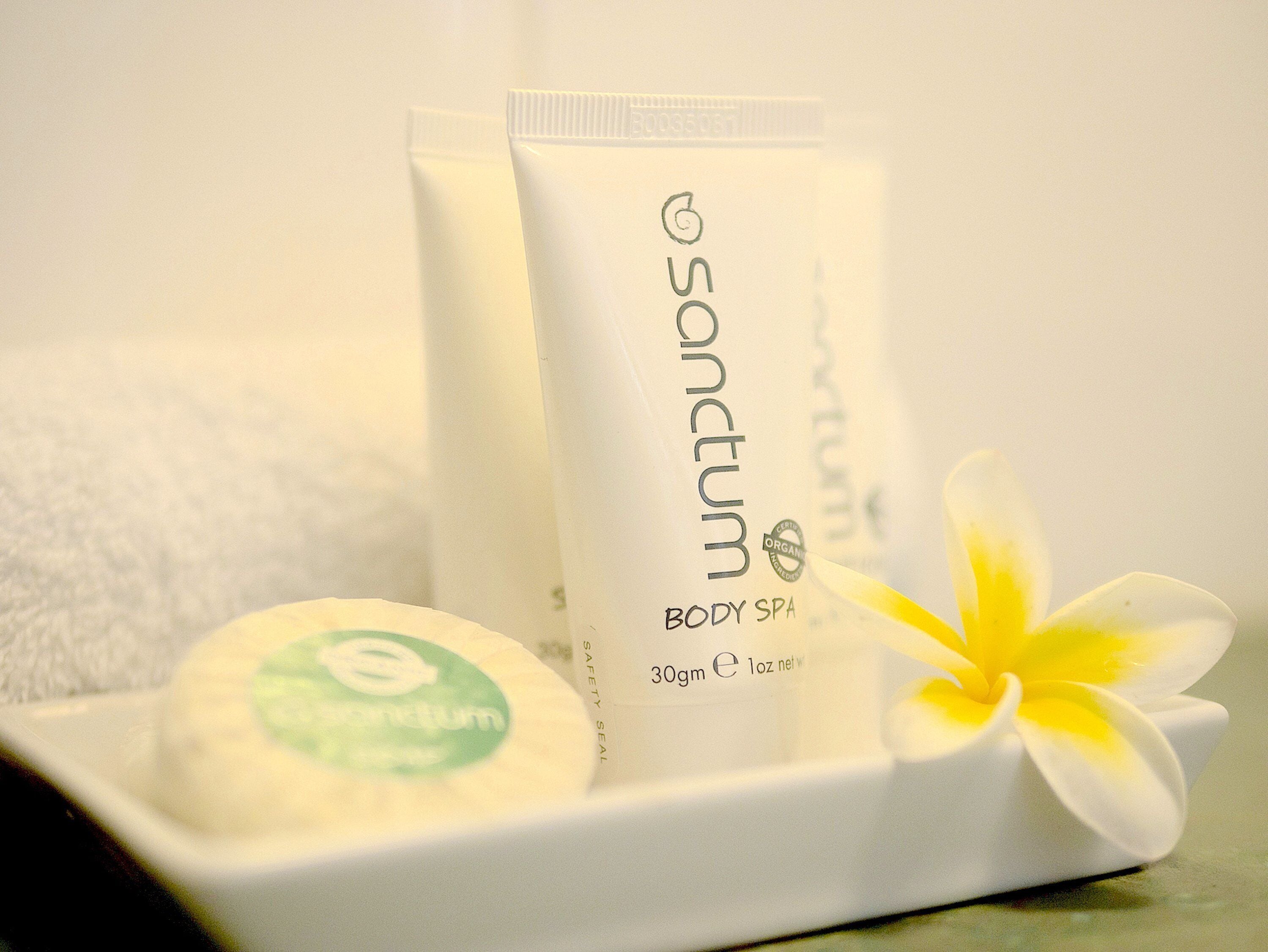 Cossies by the Sea - Pool, Air-con, Netflix, Wifi