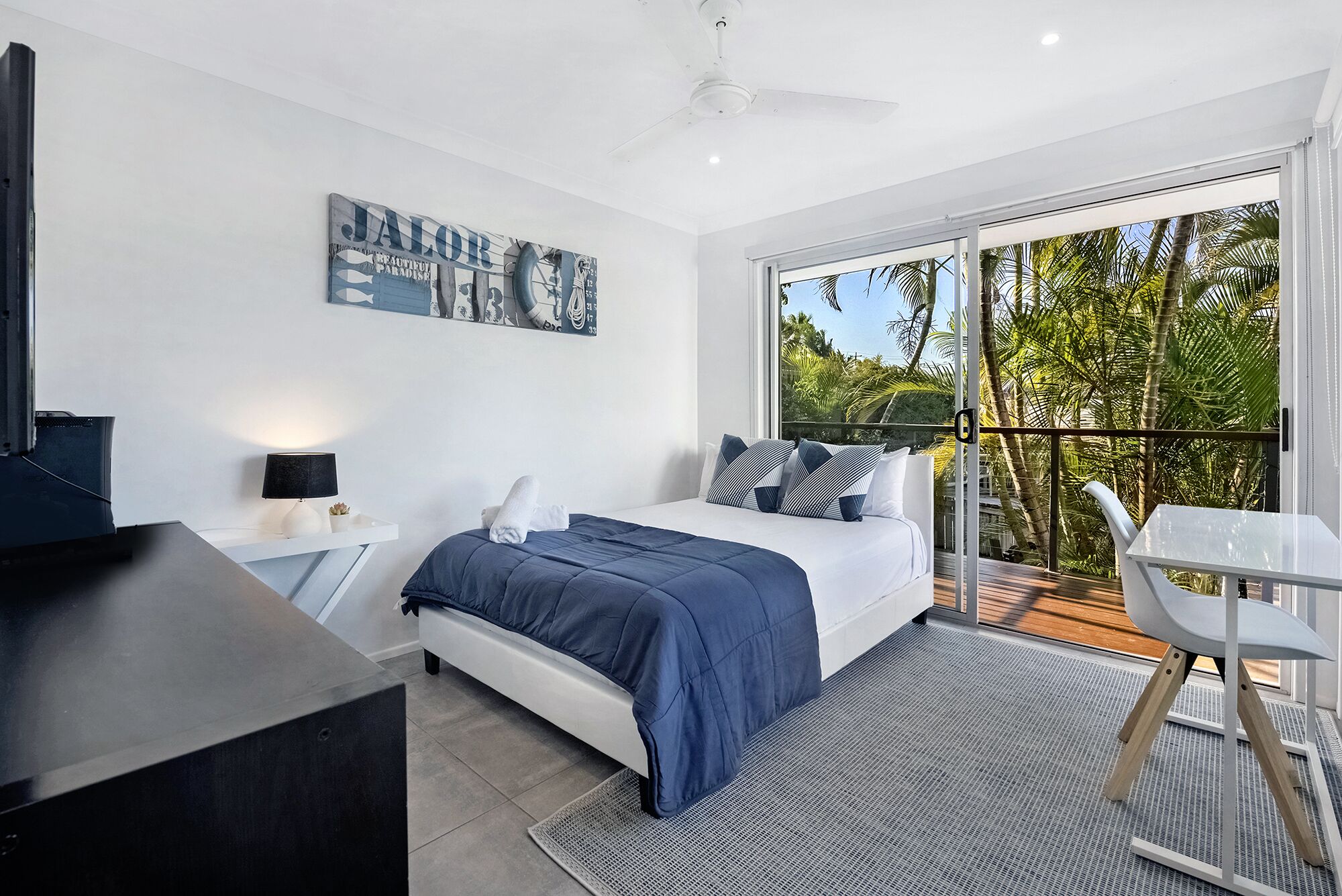 Vogue Holiday Homes - Malibu Shores @ Broadbeach