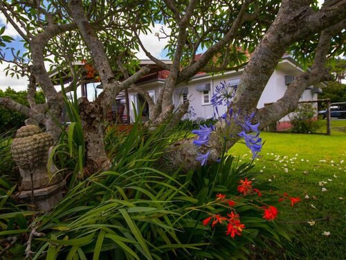 Tamarind Street Cottage