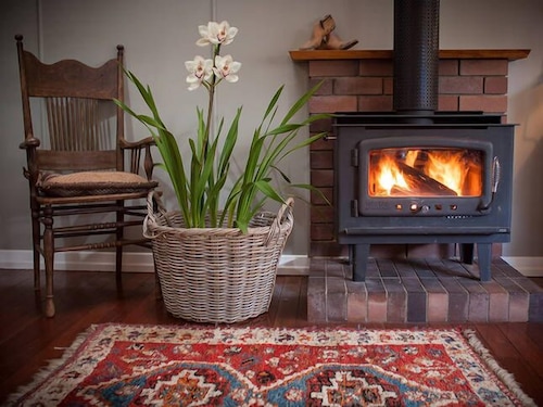 Tamarind Street Cottage