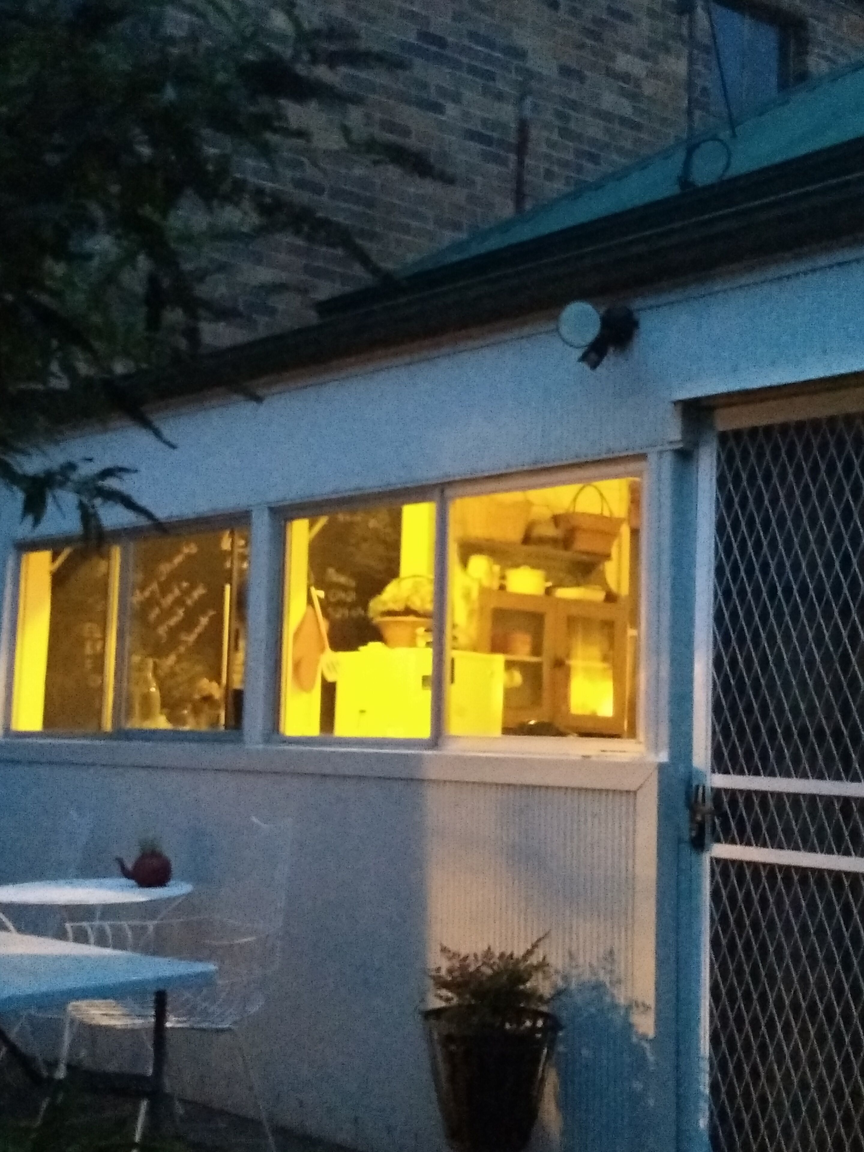 41 Hickory heritage cottage in town