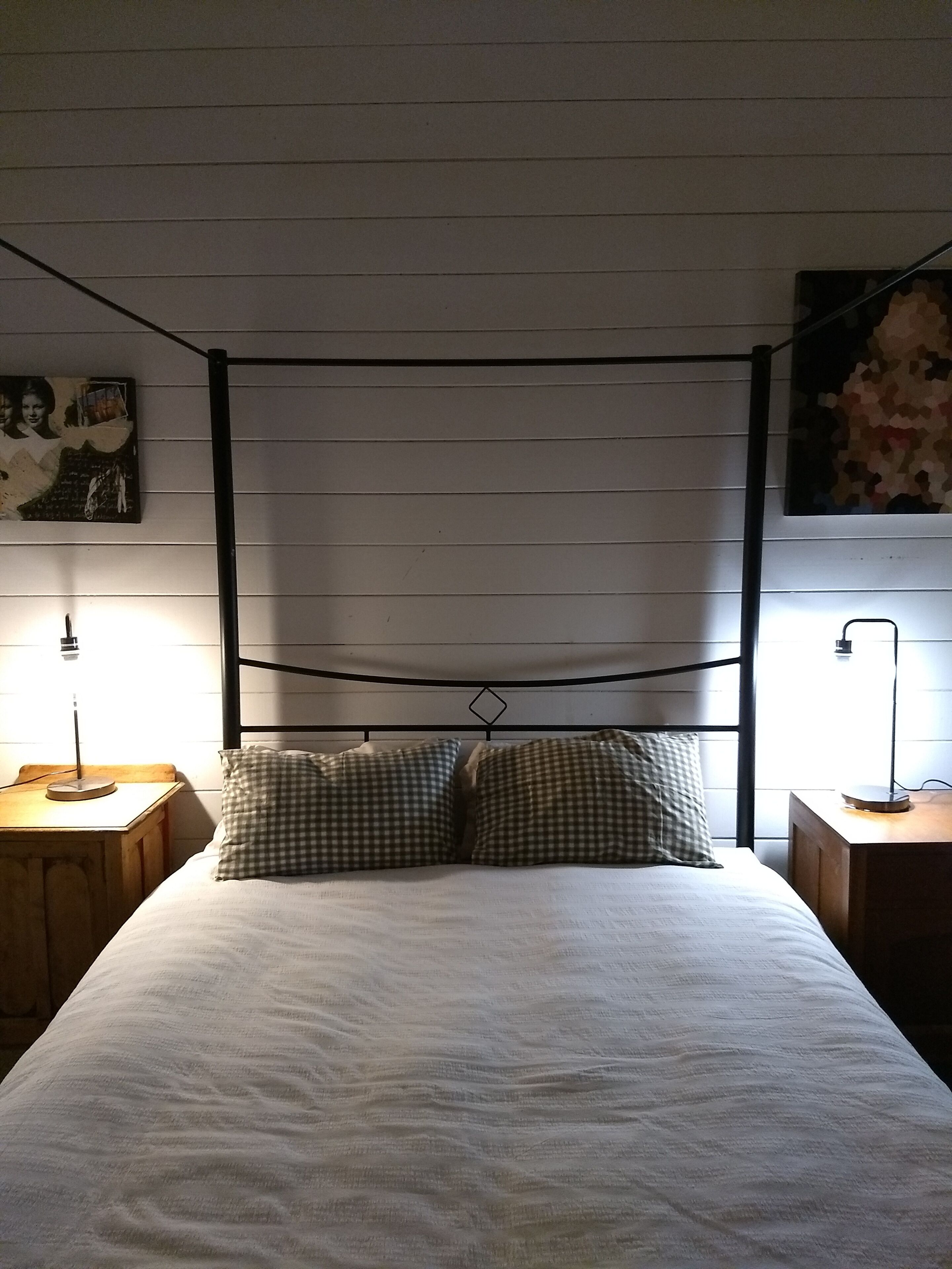 41 Hickory heritage cottage in town