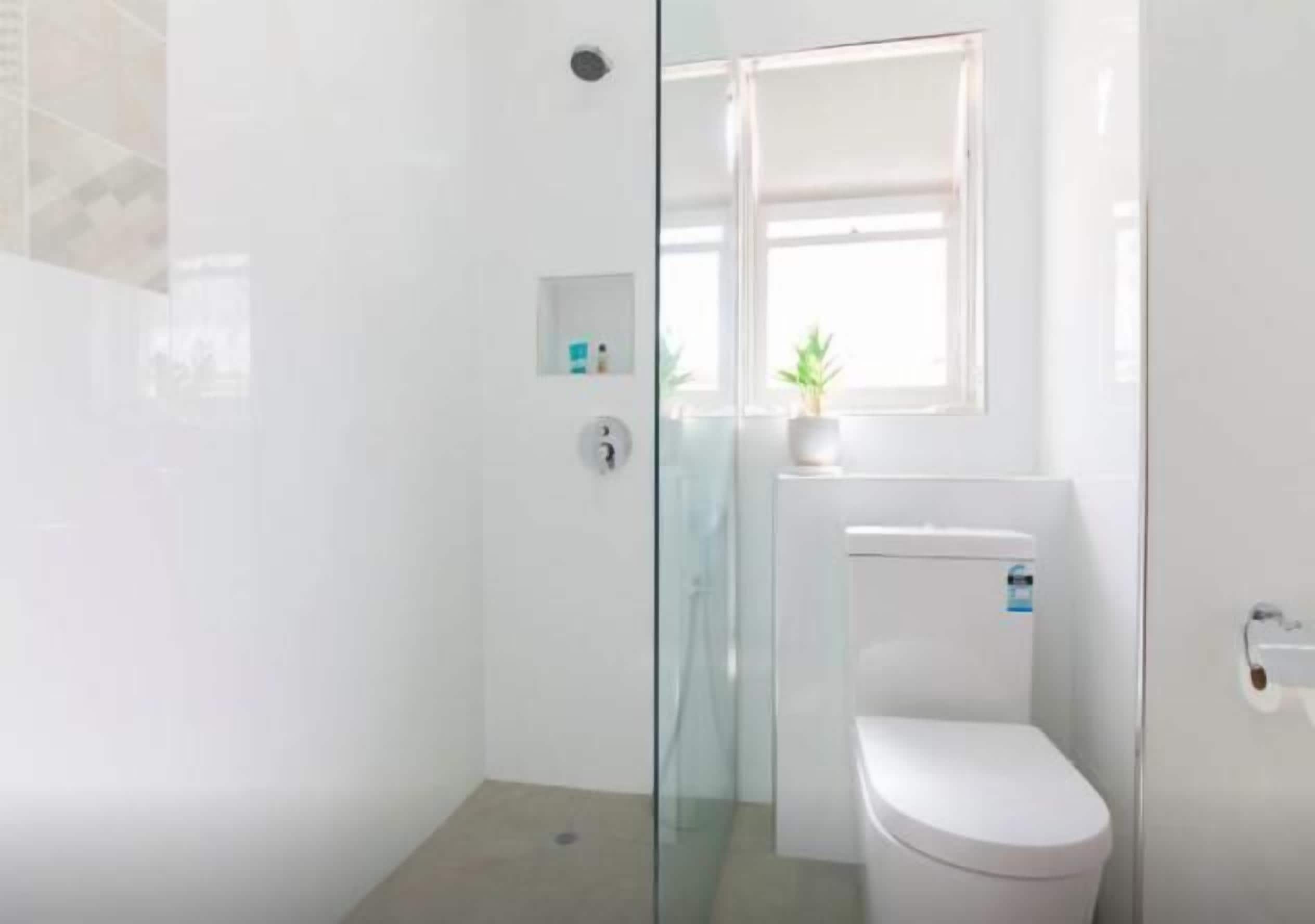 B4 UWA, Swan River, Hospitals, CBD