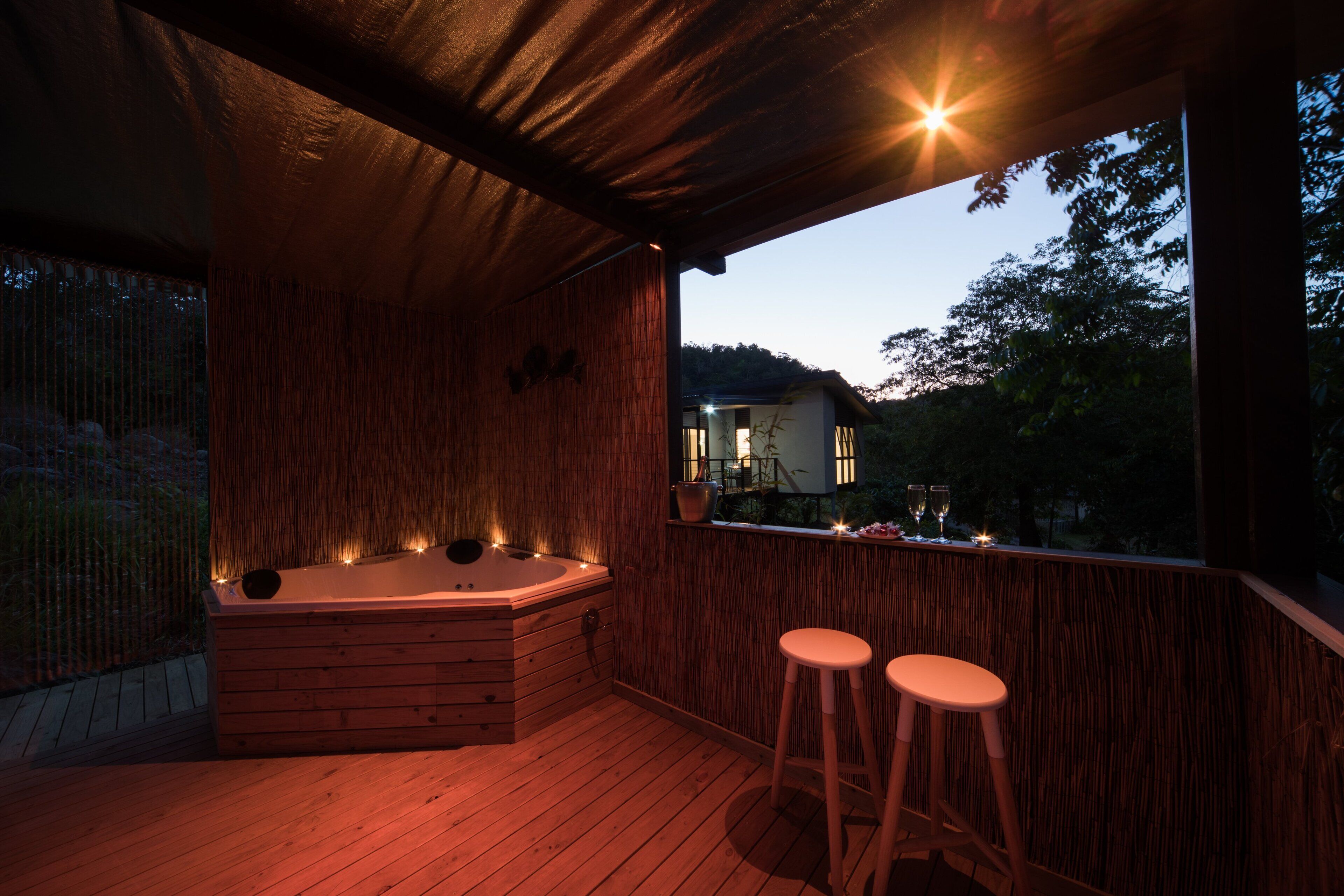 Twin Shower, Spa, Private, Balcony, Large Kitchen