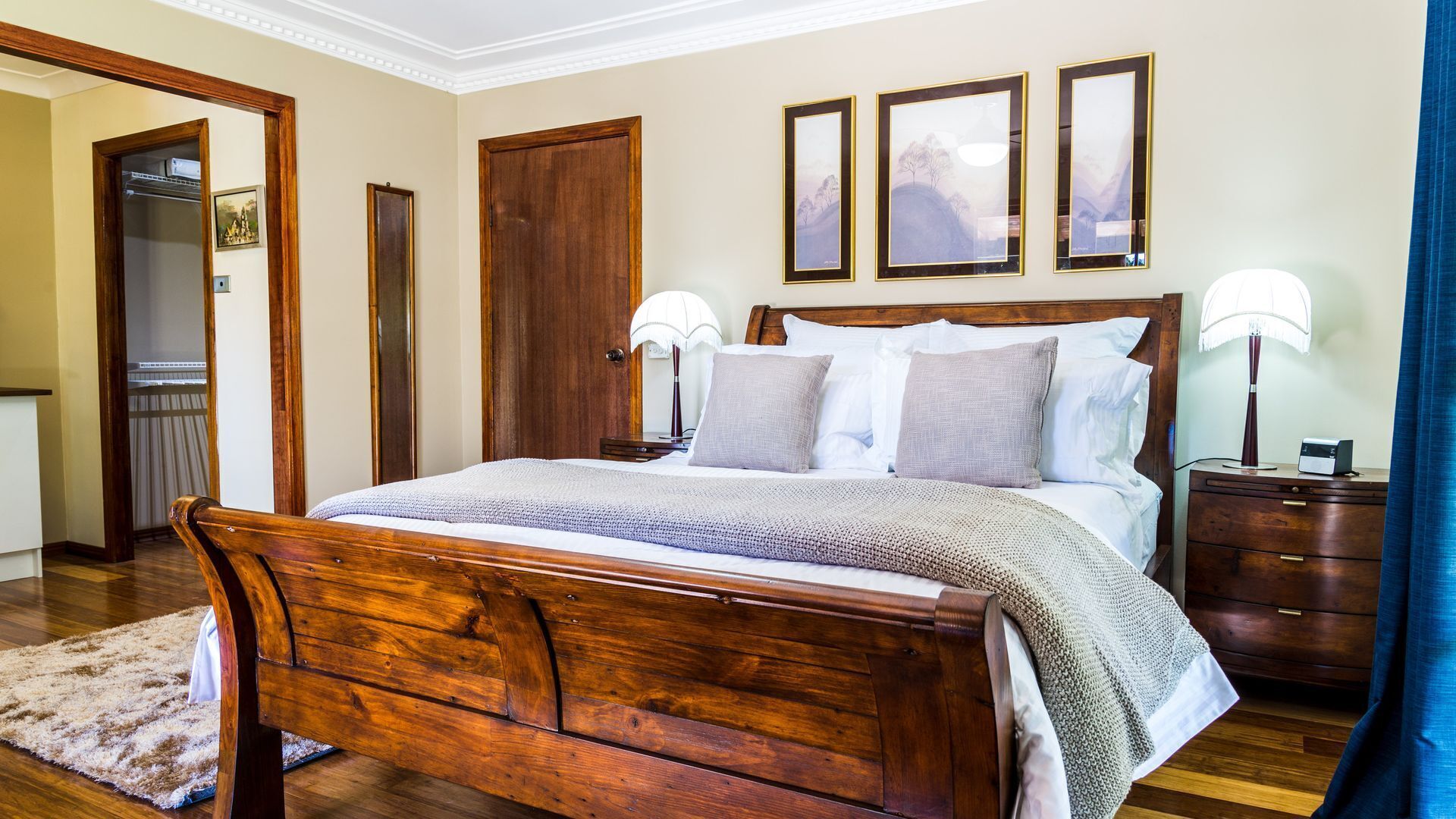 Stokers Lodge - the Heart of the Byron and Tweed