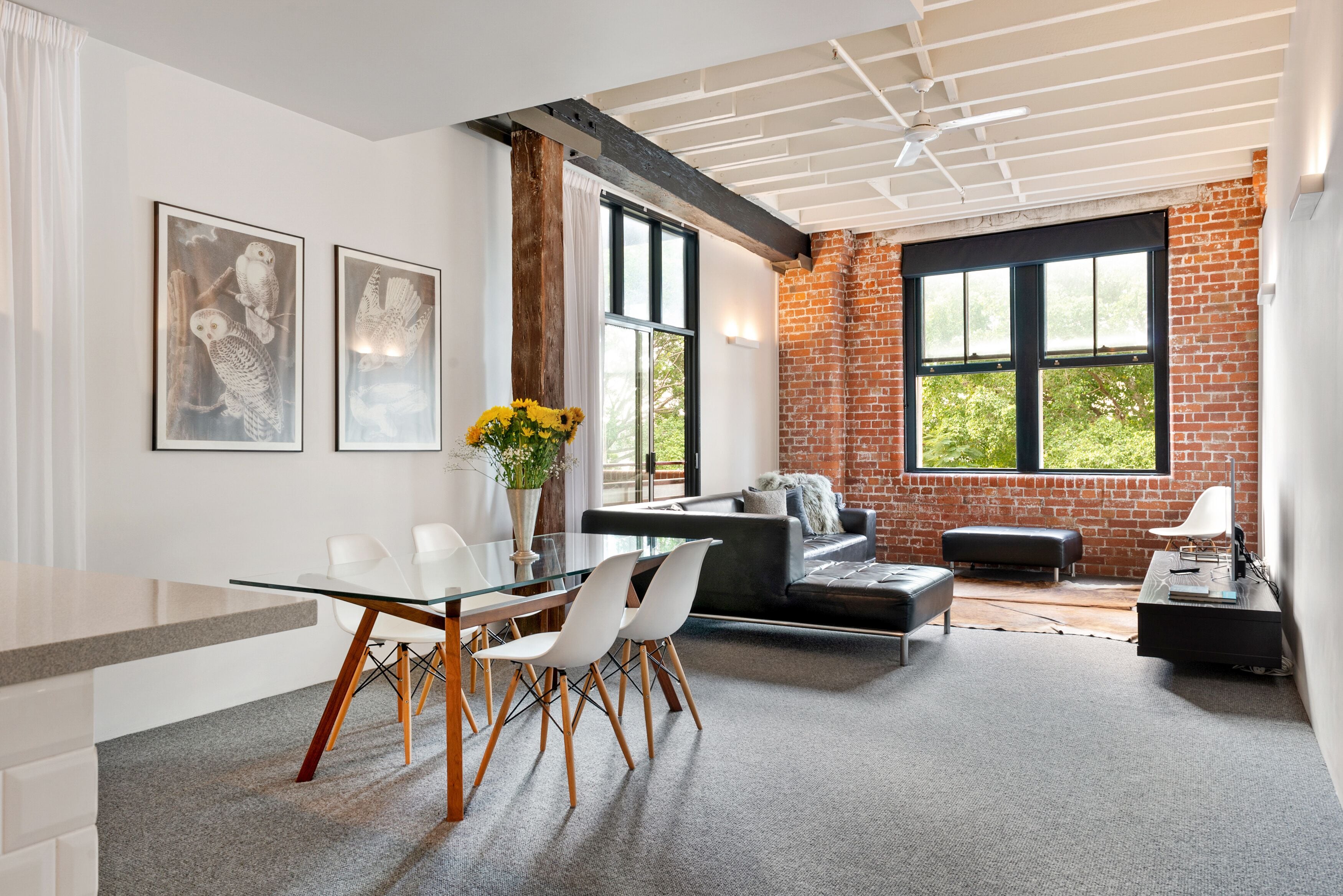 Quintessential Woolstore Warehouse~1bed/1bath/1car