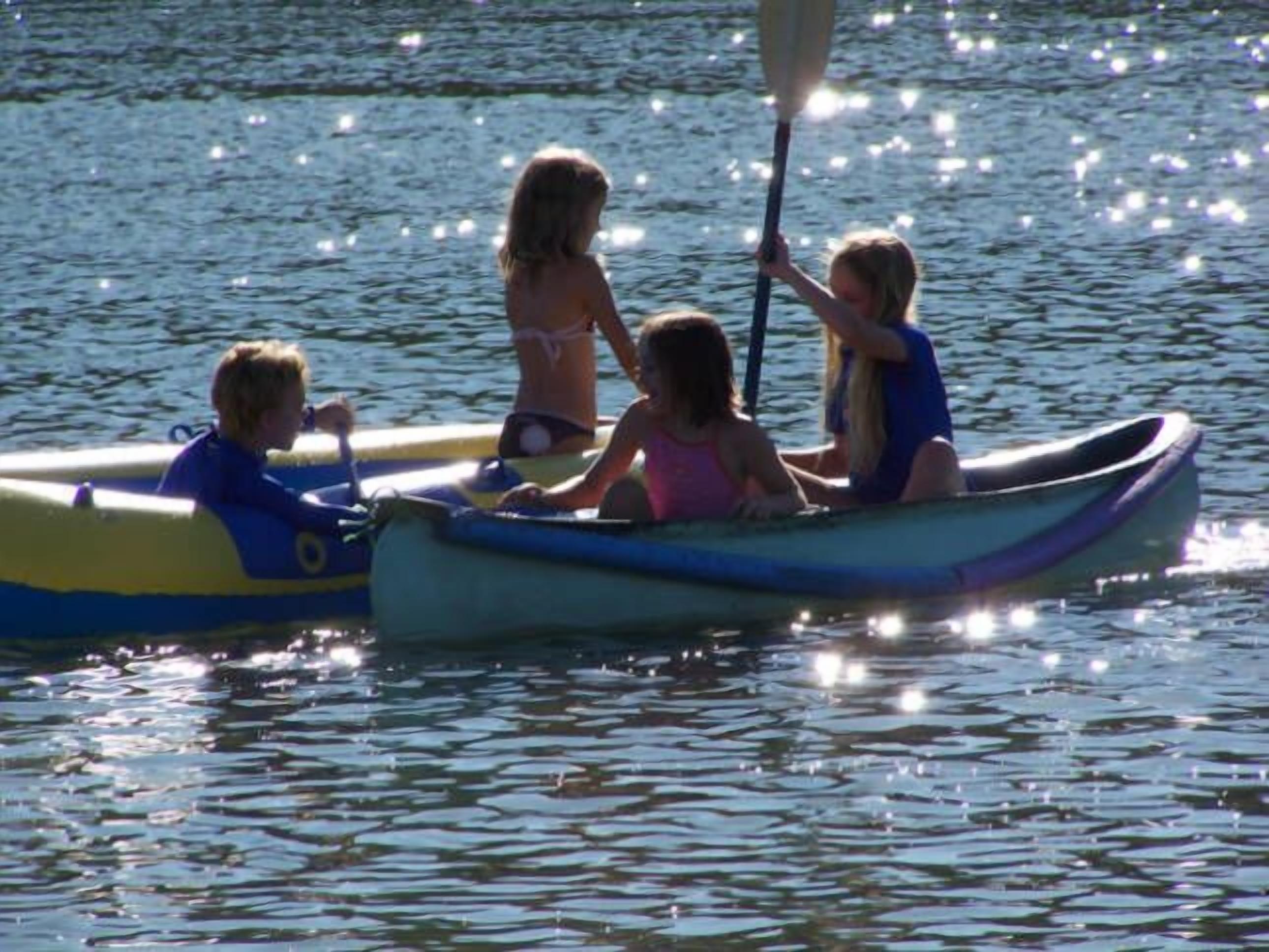 Beachcombers. Unit 3-Spacious, Comfy & GREAT Value