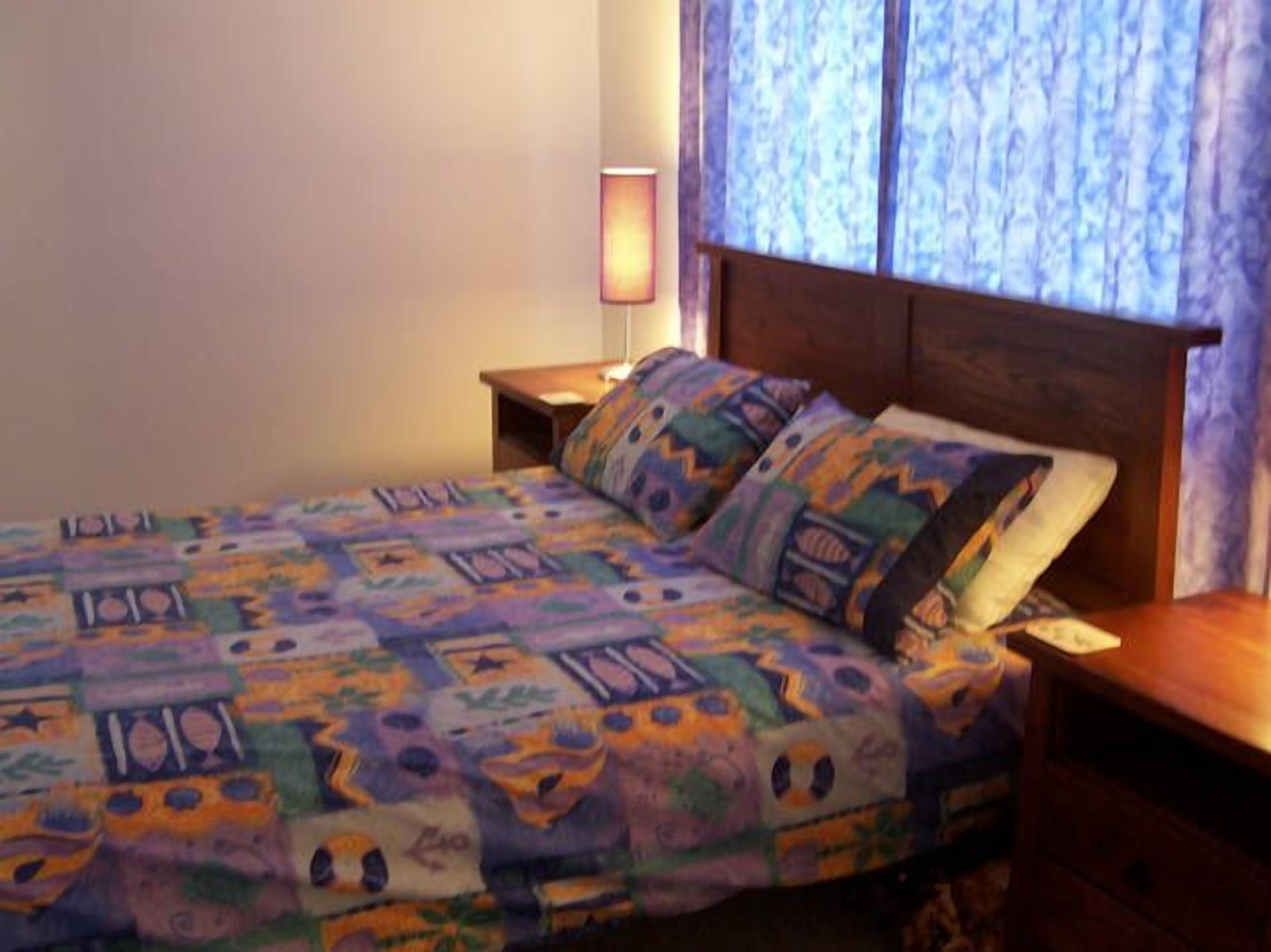 Beachcombers. Unit 3-Spacious, Comfy & GREAT Value