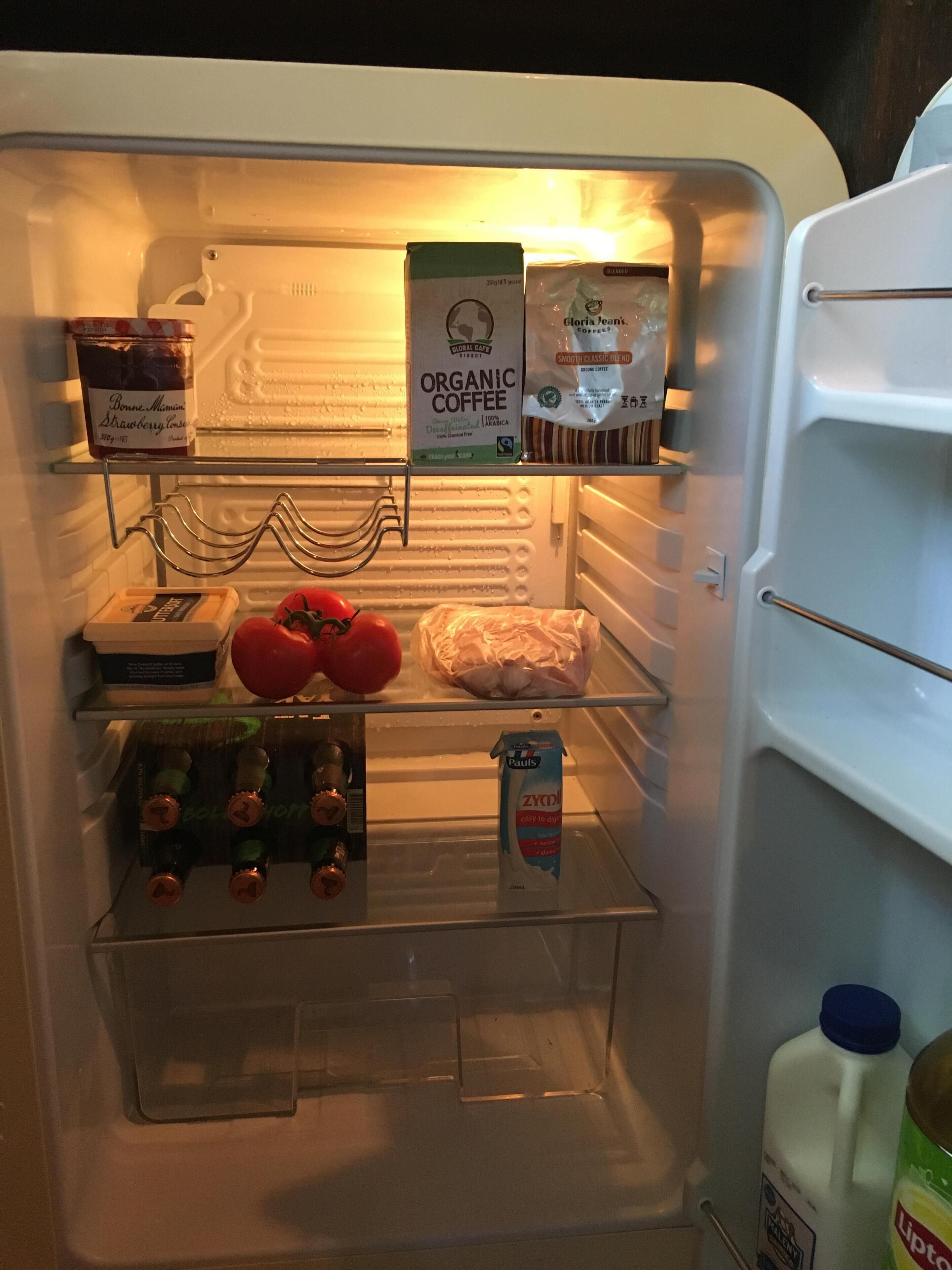 BRAND NEW Private retreat/cabin nestled in the forest and fully self contained