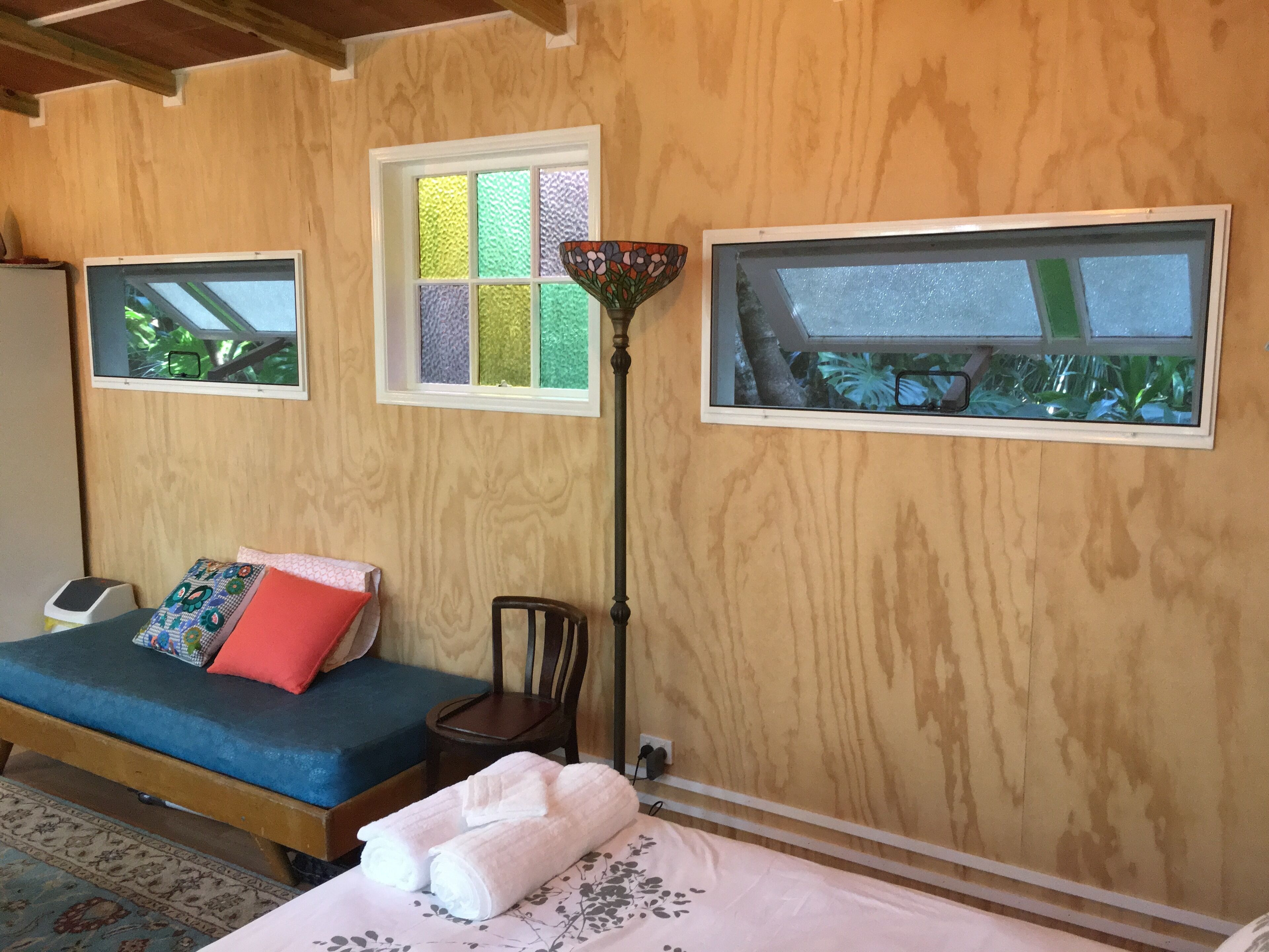 BRAND NEW Private retreat/cabin nestled in the forest and fully self contained