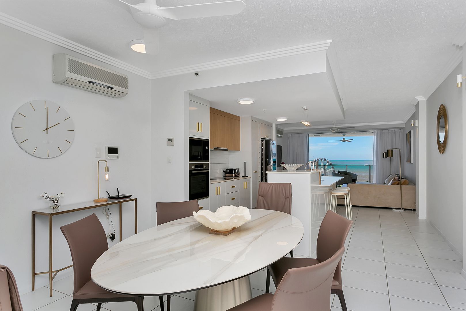 Centrepoint Apartments