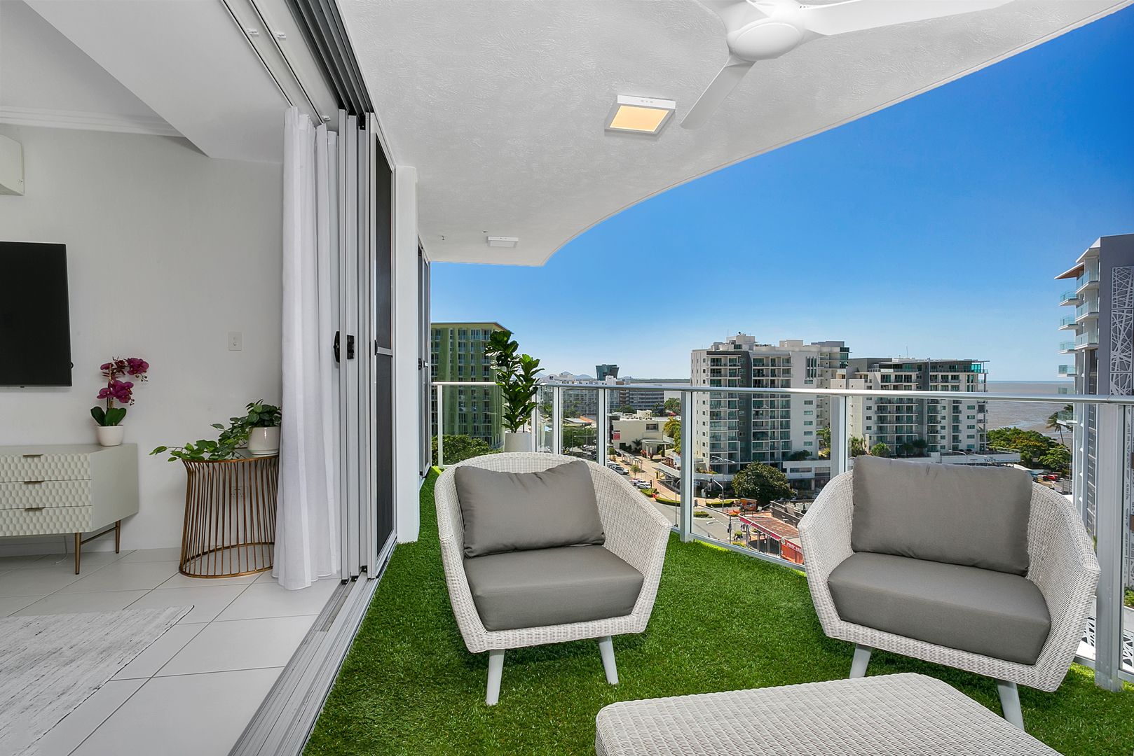 Centrepoint Apartments