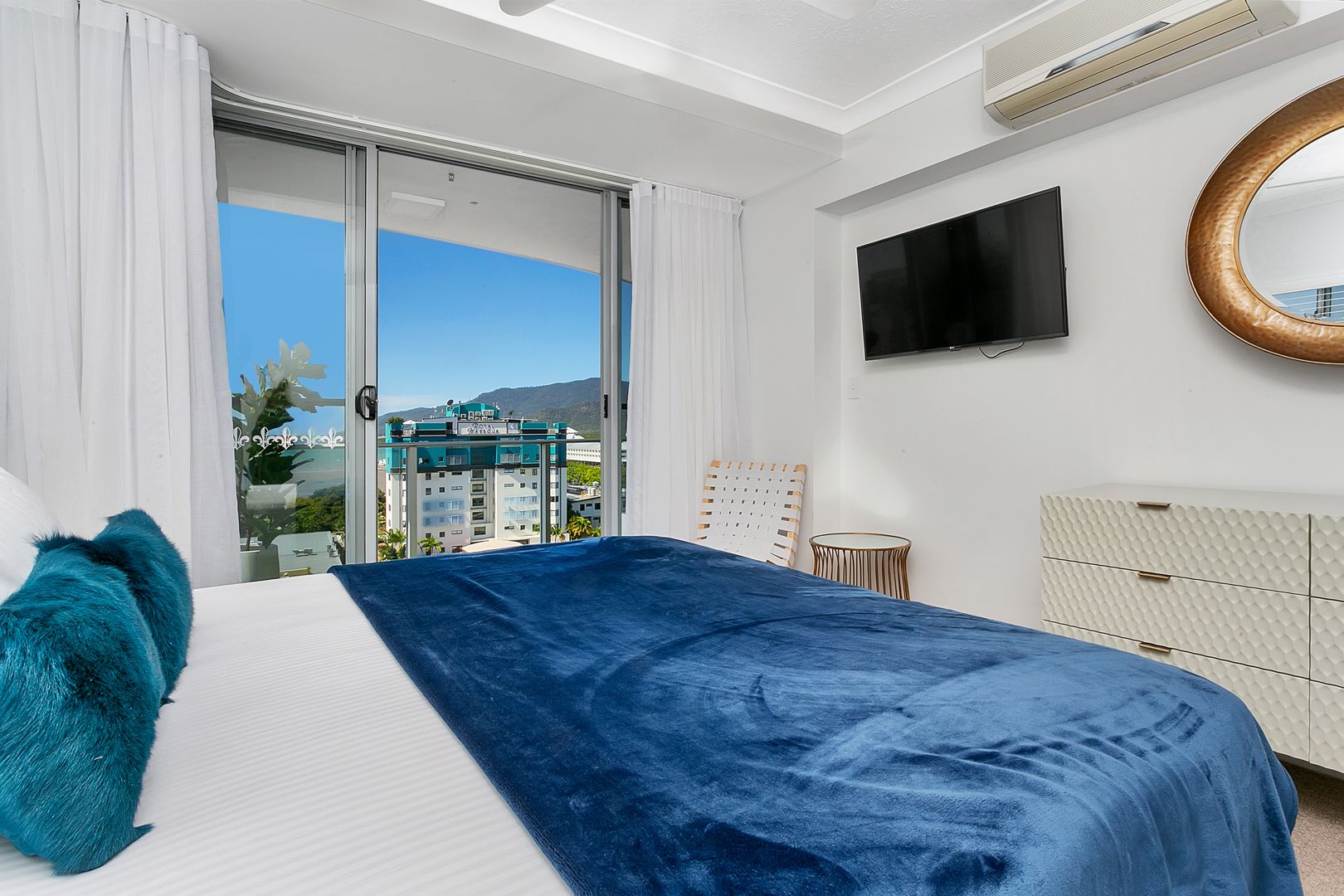 Centrepoint Apartments