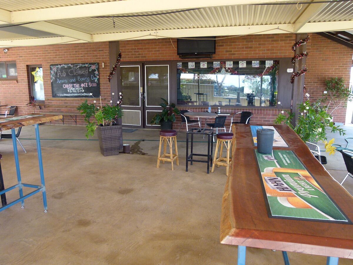 Badgingarra Accommodation - Pub, Restauraunt and rooms