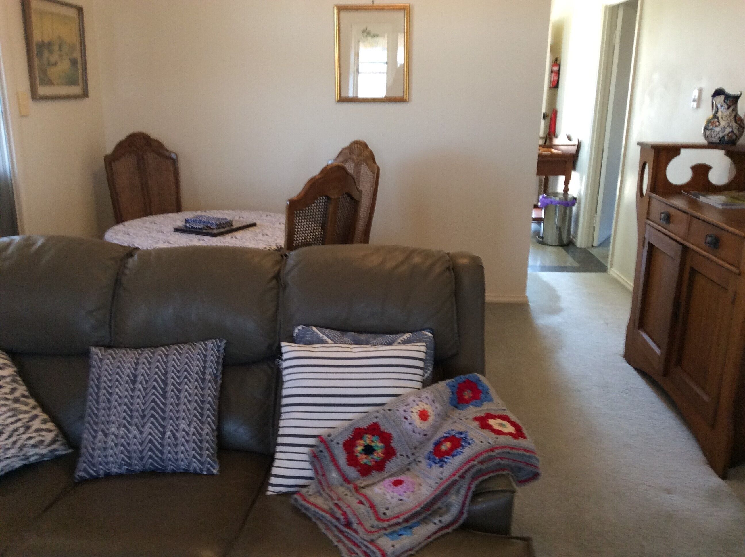 Delightful Queensland ..Country Cottage..With Comfort and Style