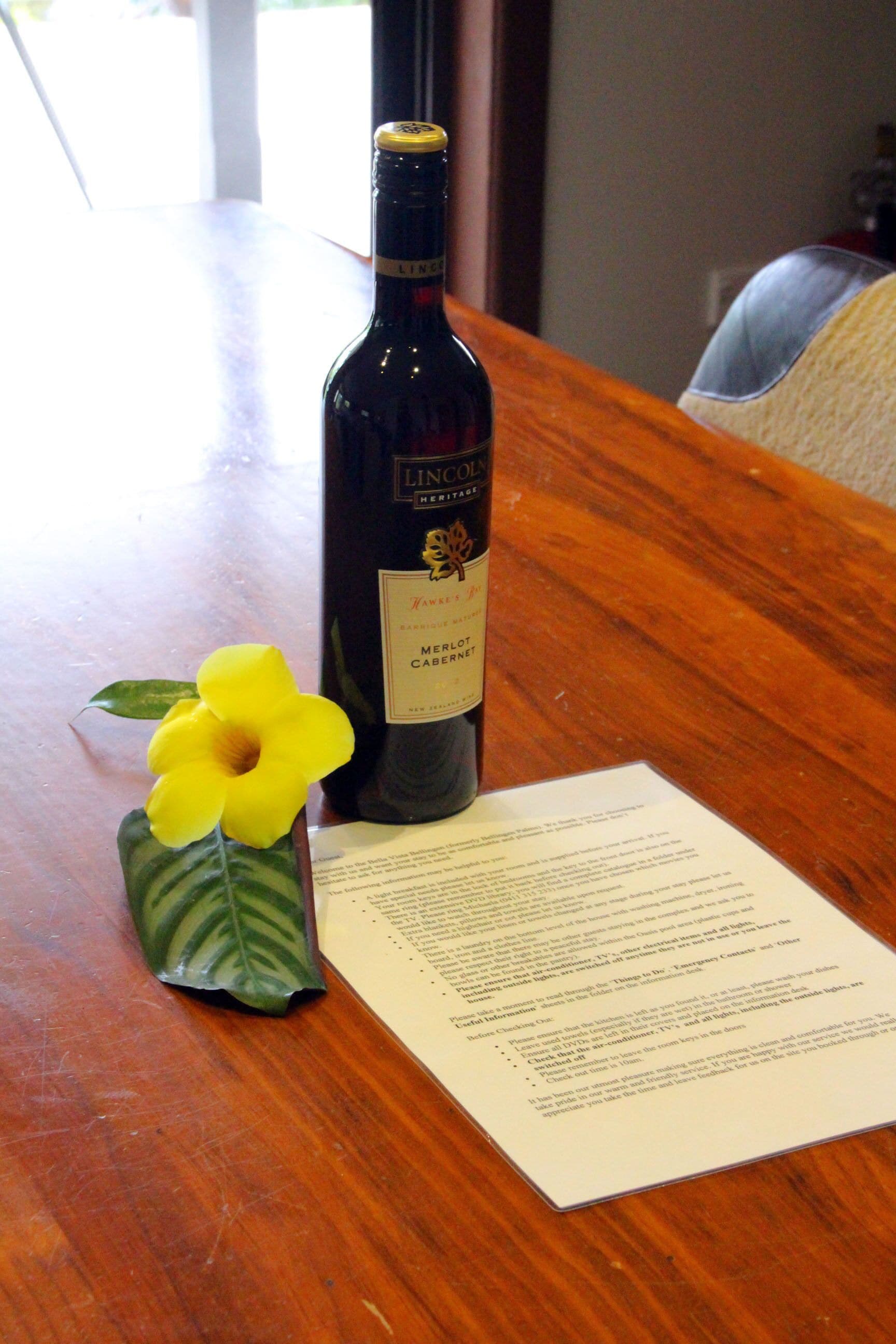 Private retreat on the edge of town with pool and spa!