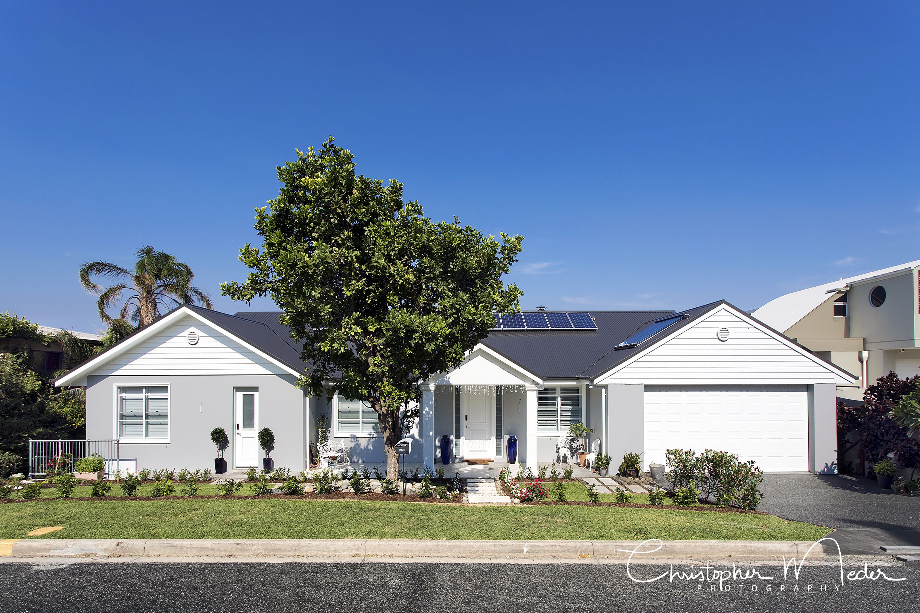 Jetty Splendour Guest Bedroom BnB with en-suite bathroom