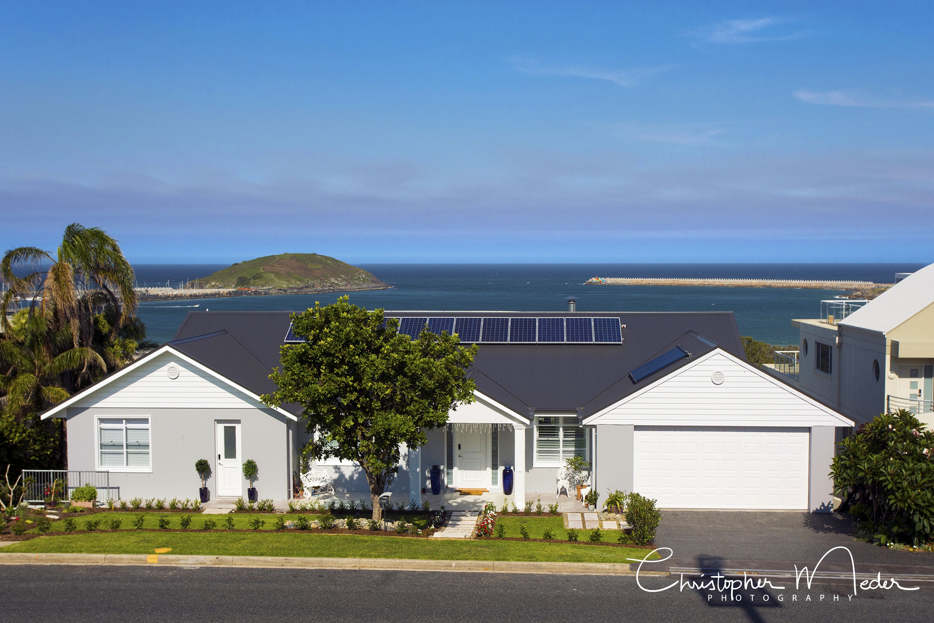 Jetty Splendour Guest Bedroom BnB with en-suite bathroom