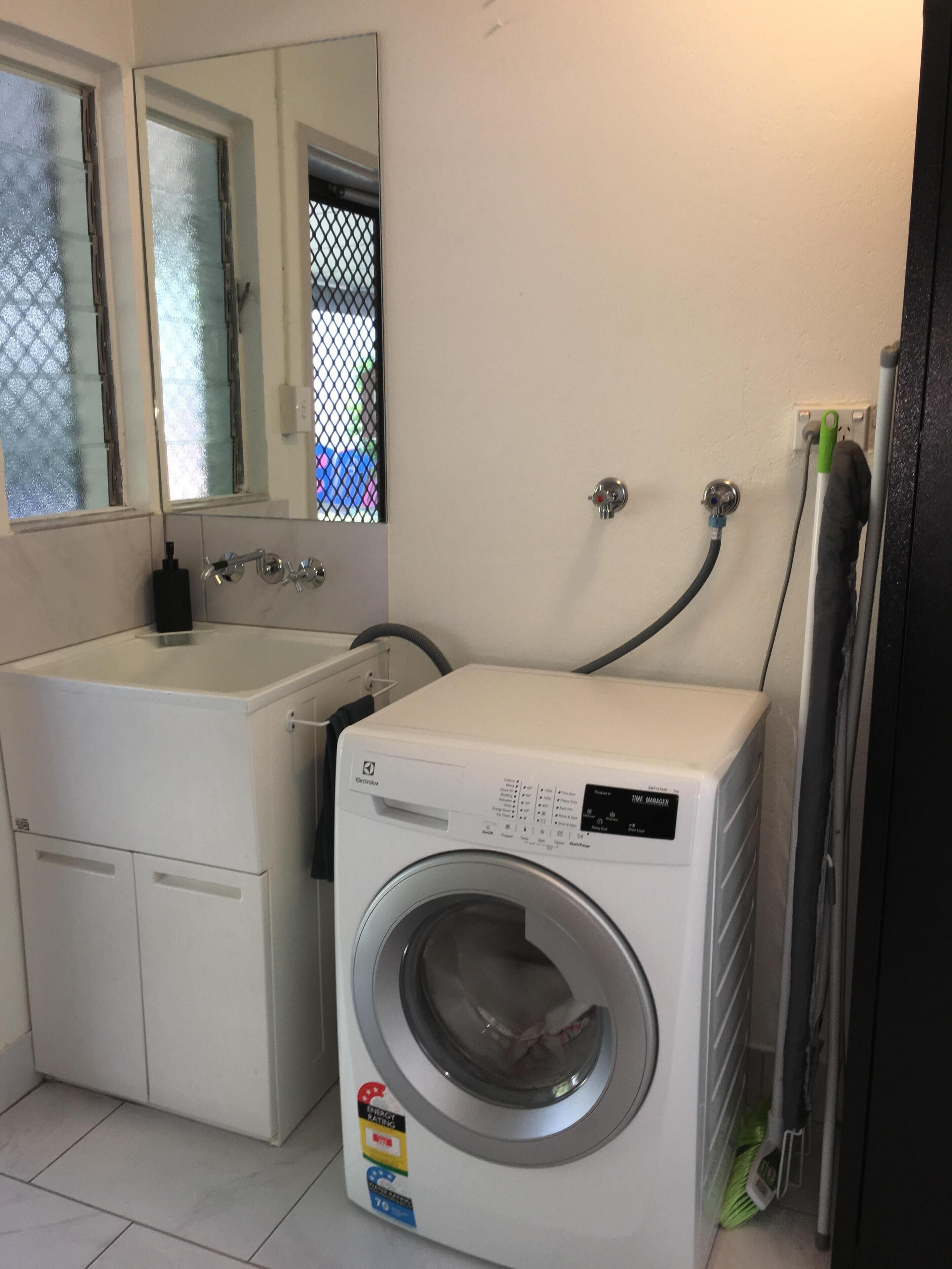 Tropical Private Open Space at Trinity