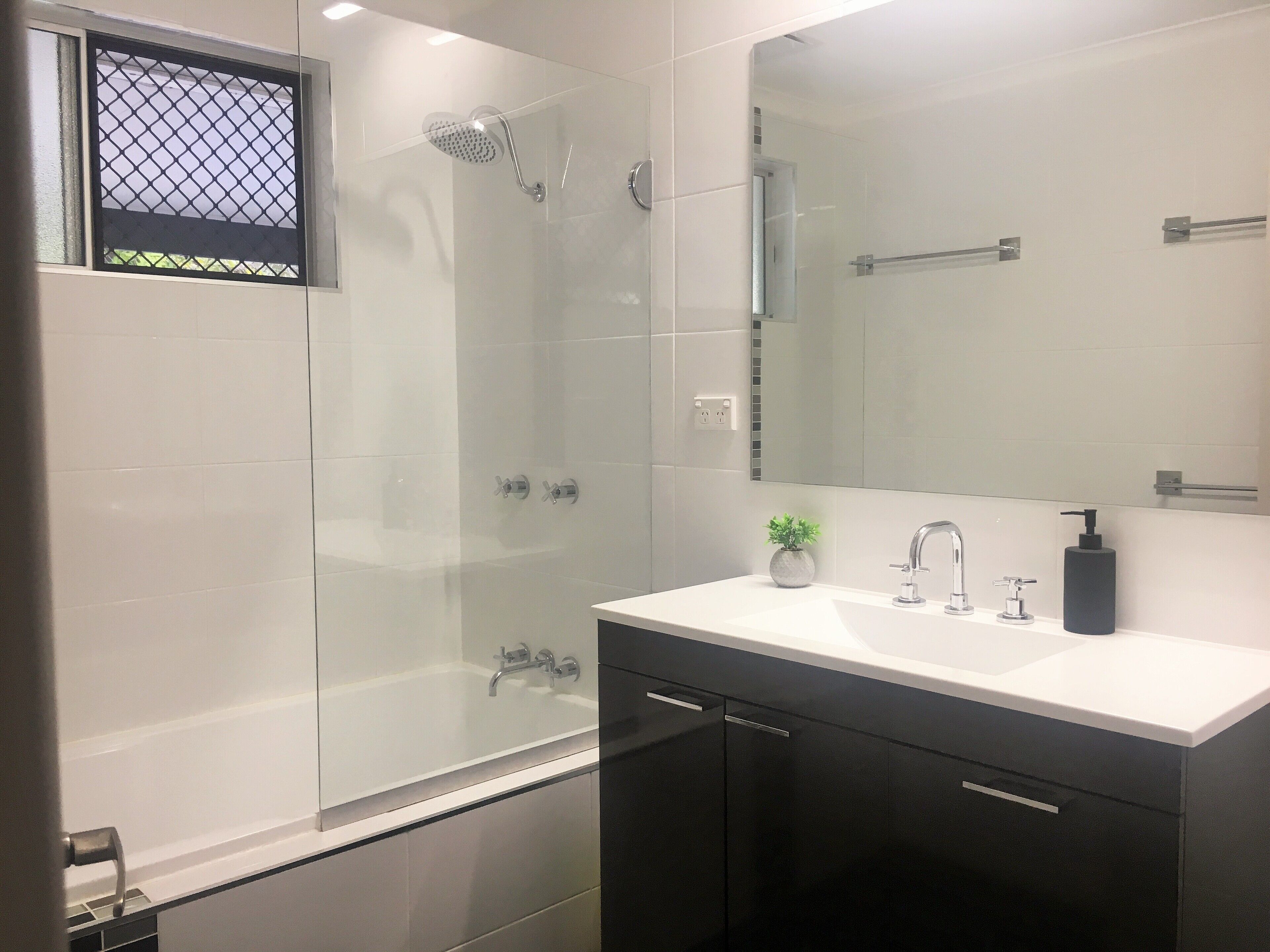 Tropical Private Open Space at Trinity