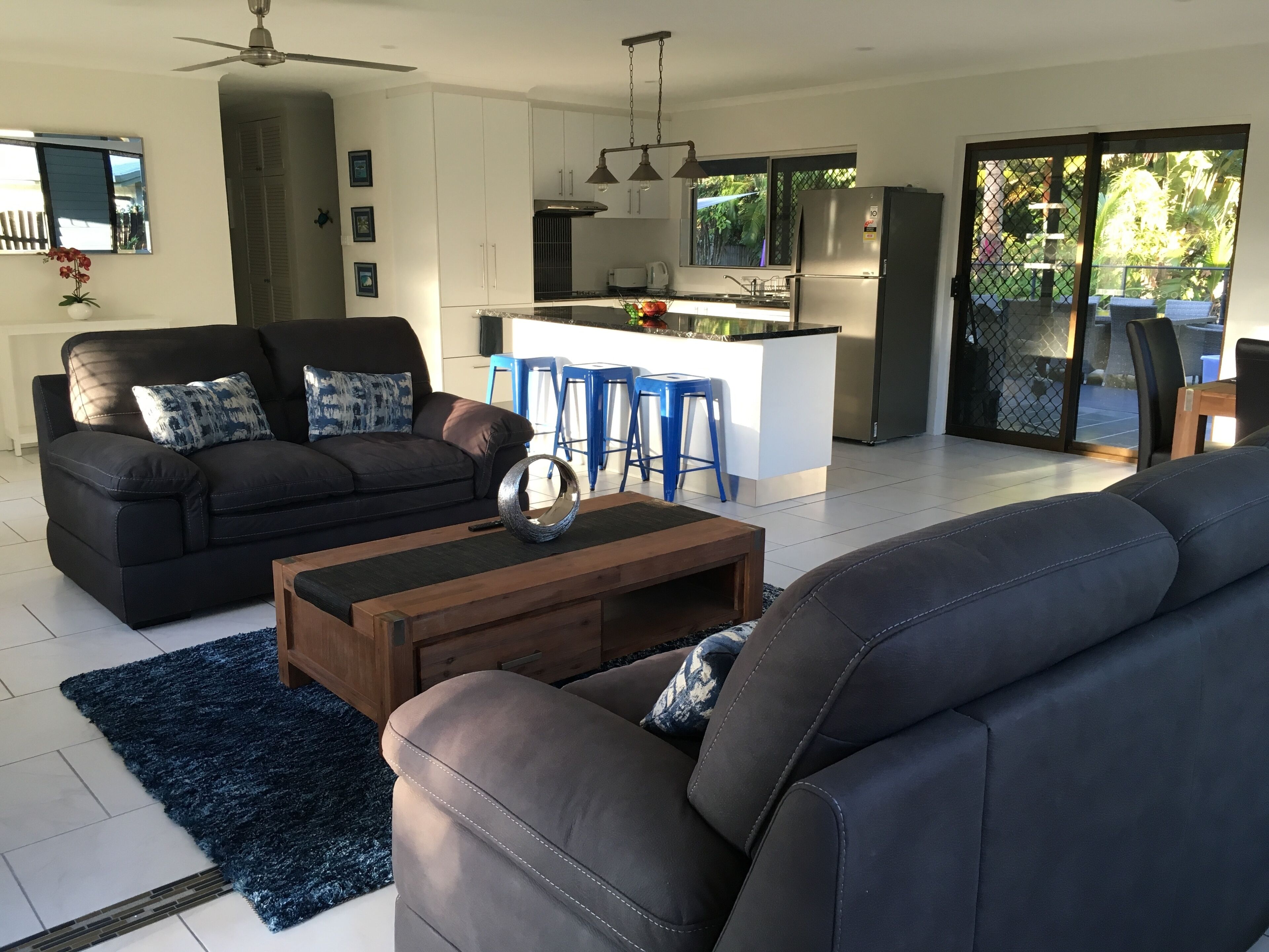 Tropical Private Open Space at Trinity