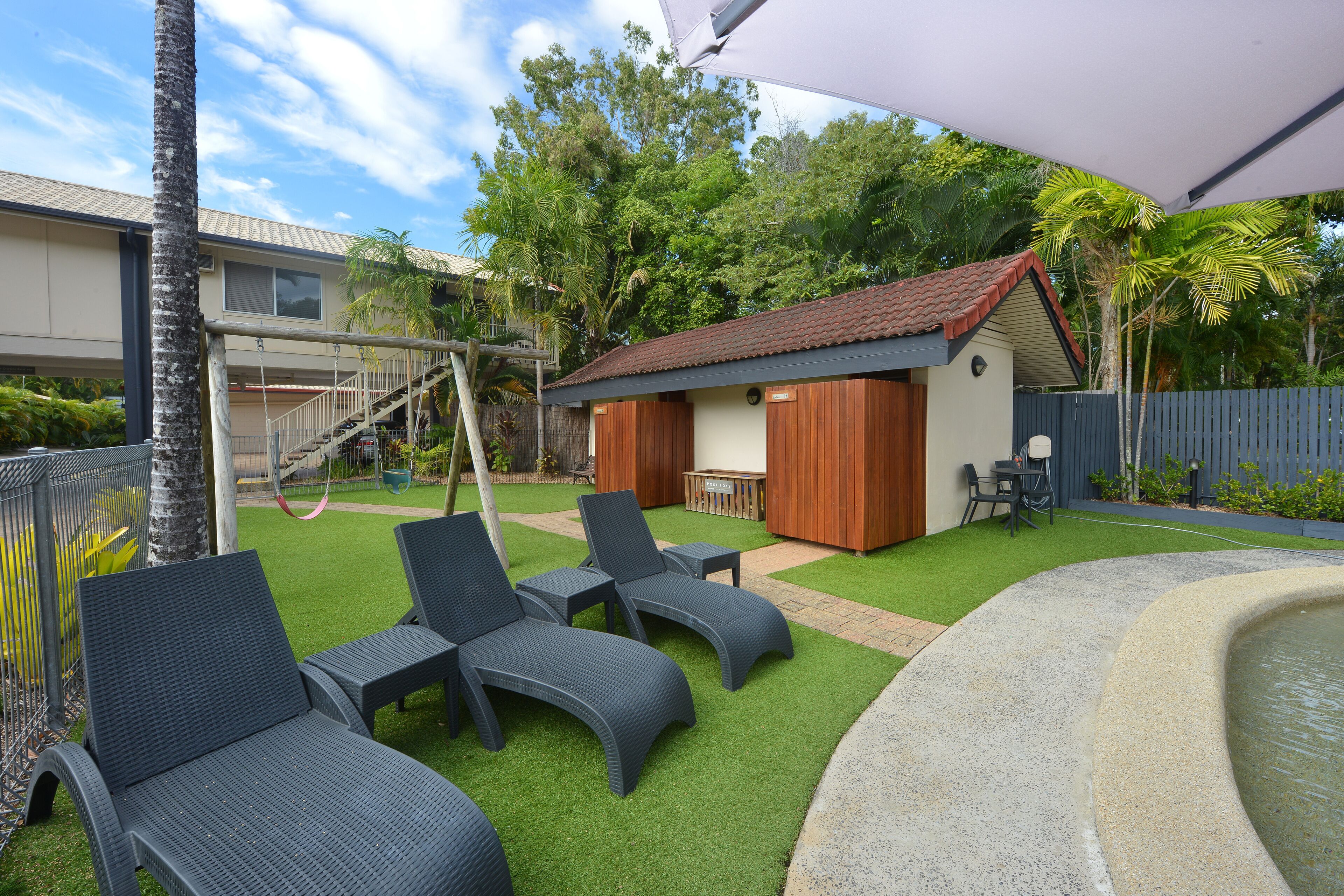 Superior One Bedroom Apartment