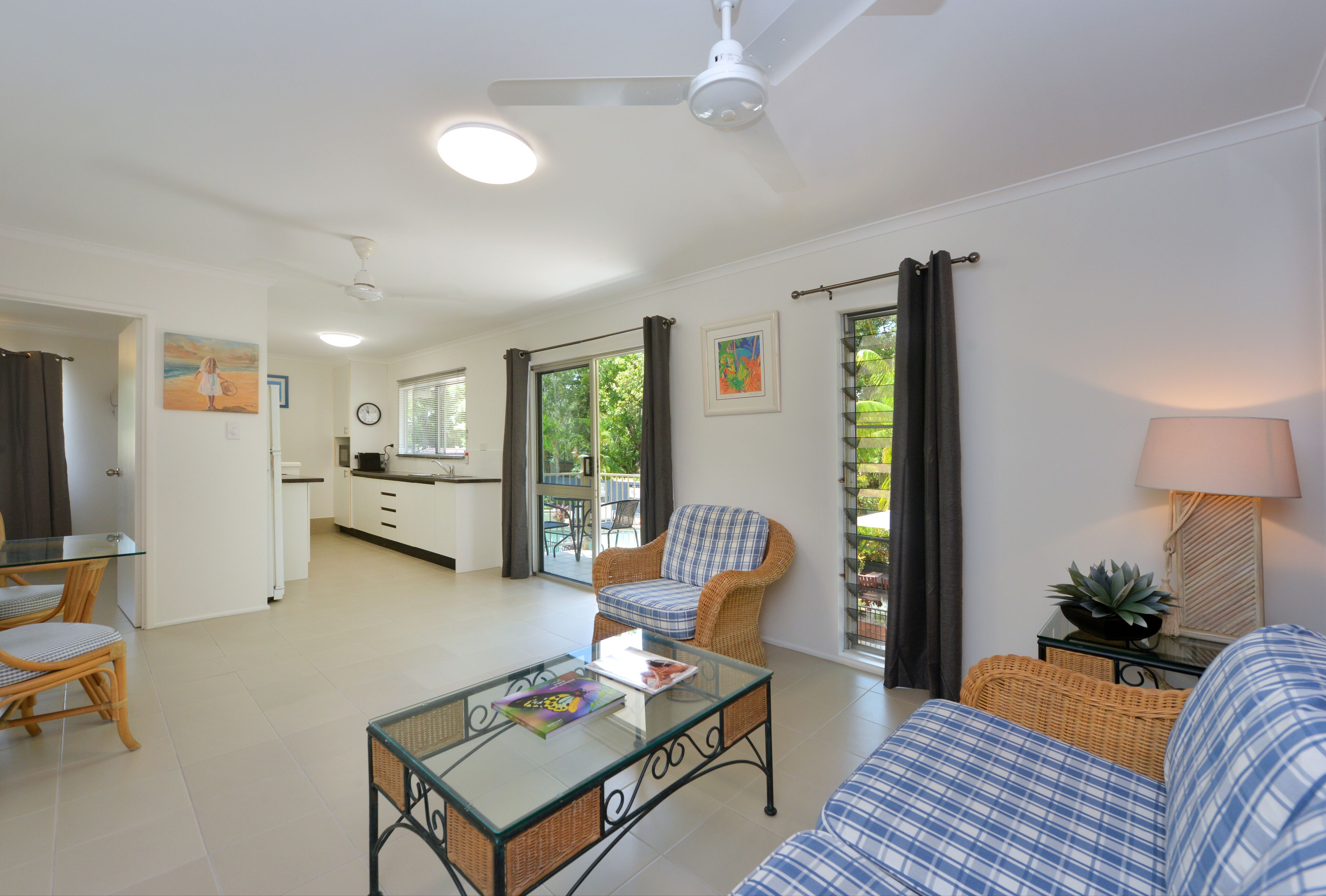 Superior One Bedroom Apartment