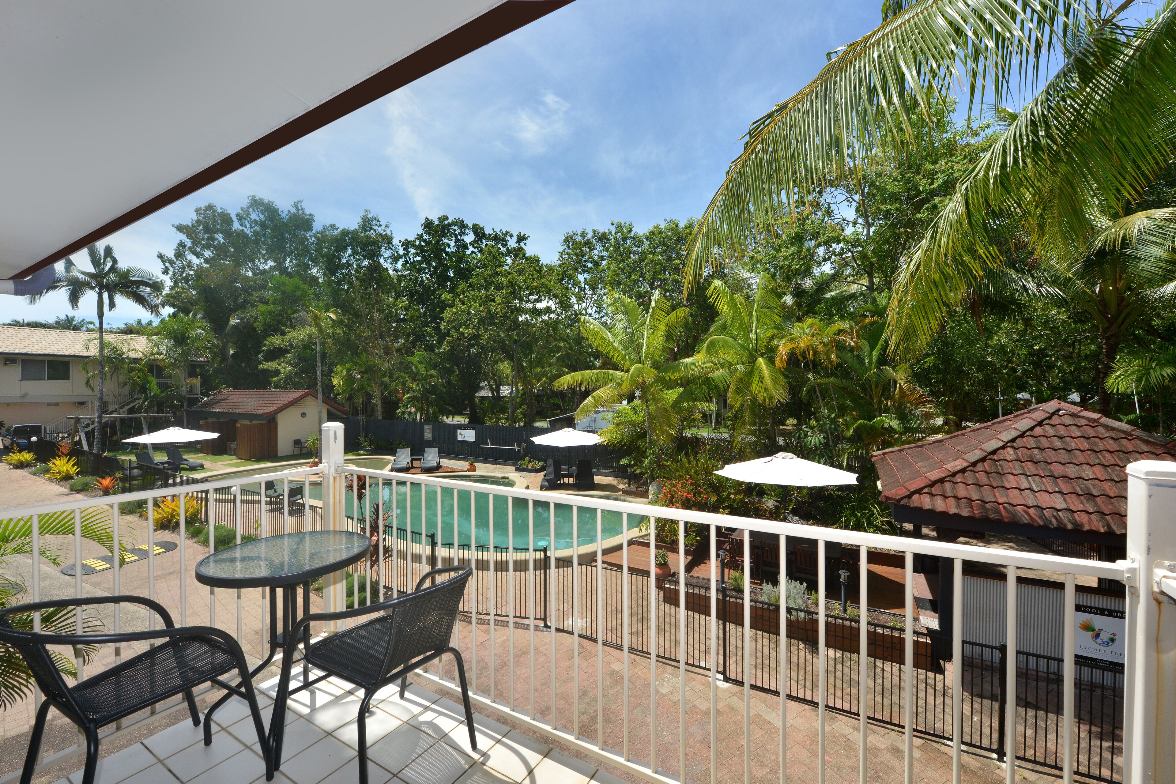 Superior One Bedroom Apartment