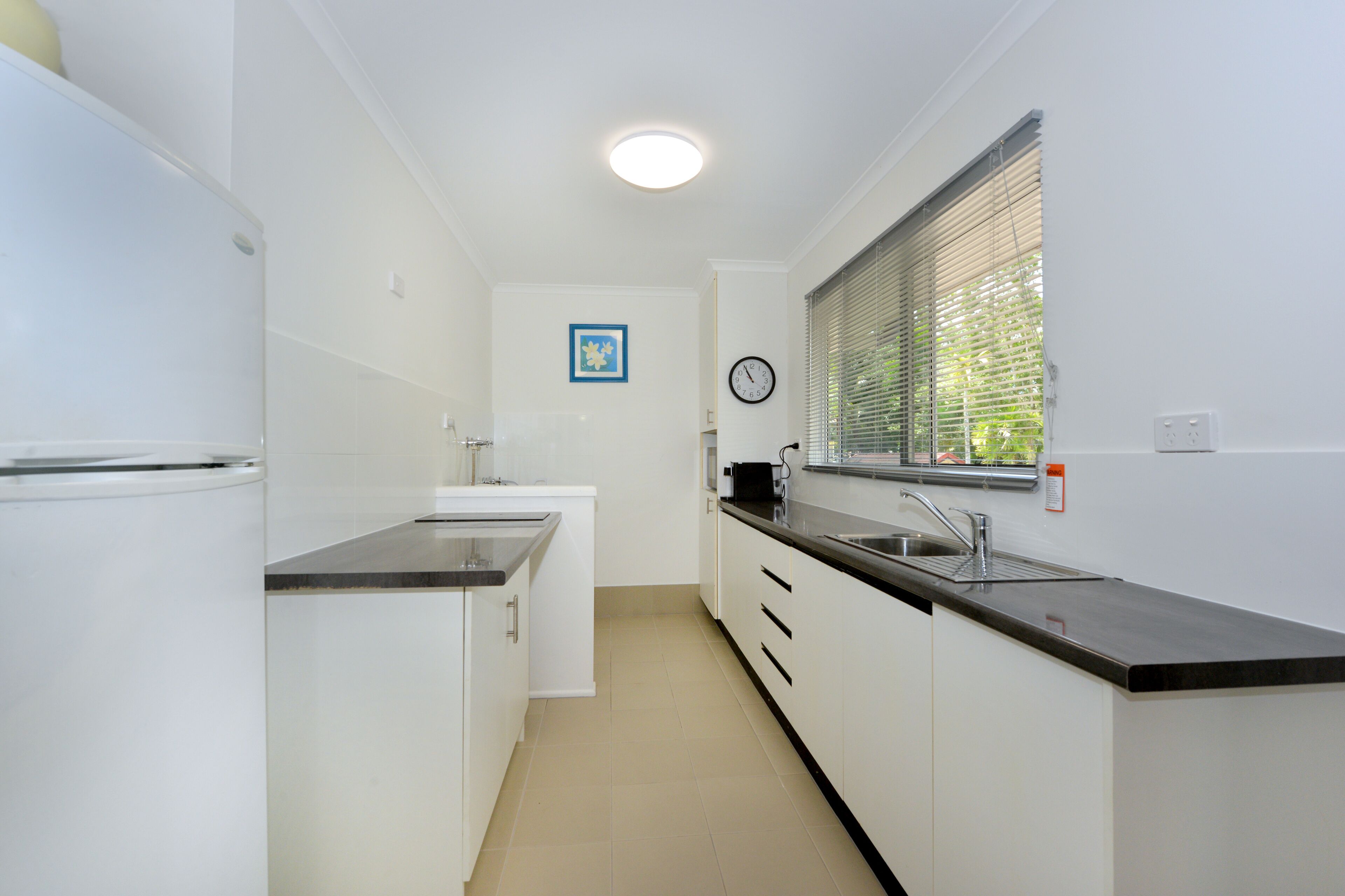 Superior One Bedroom Apartment