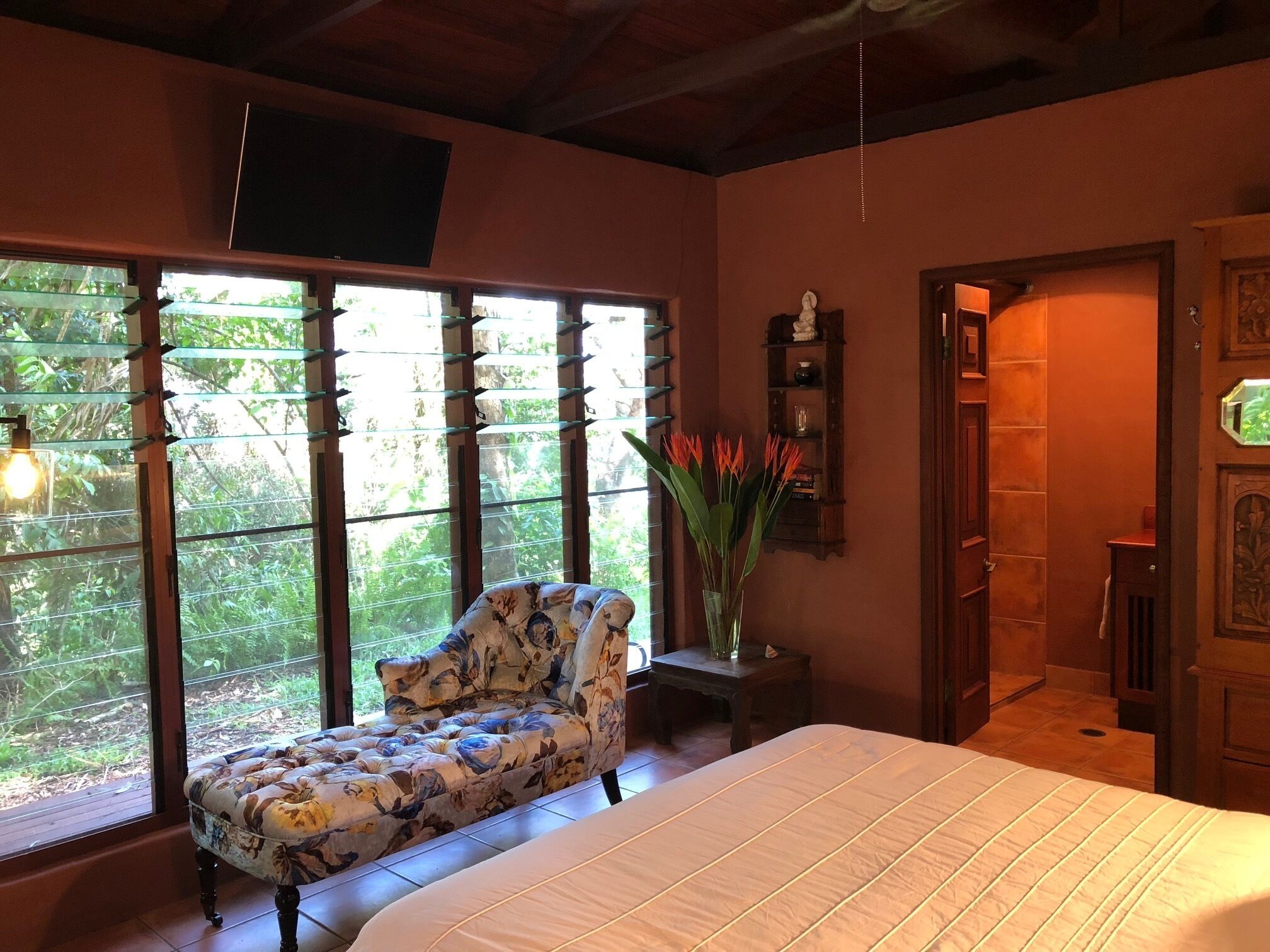 Gunnadoo - Ocean View Hut With Jacuzzi Private Rainforest Setting