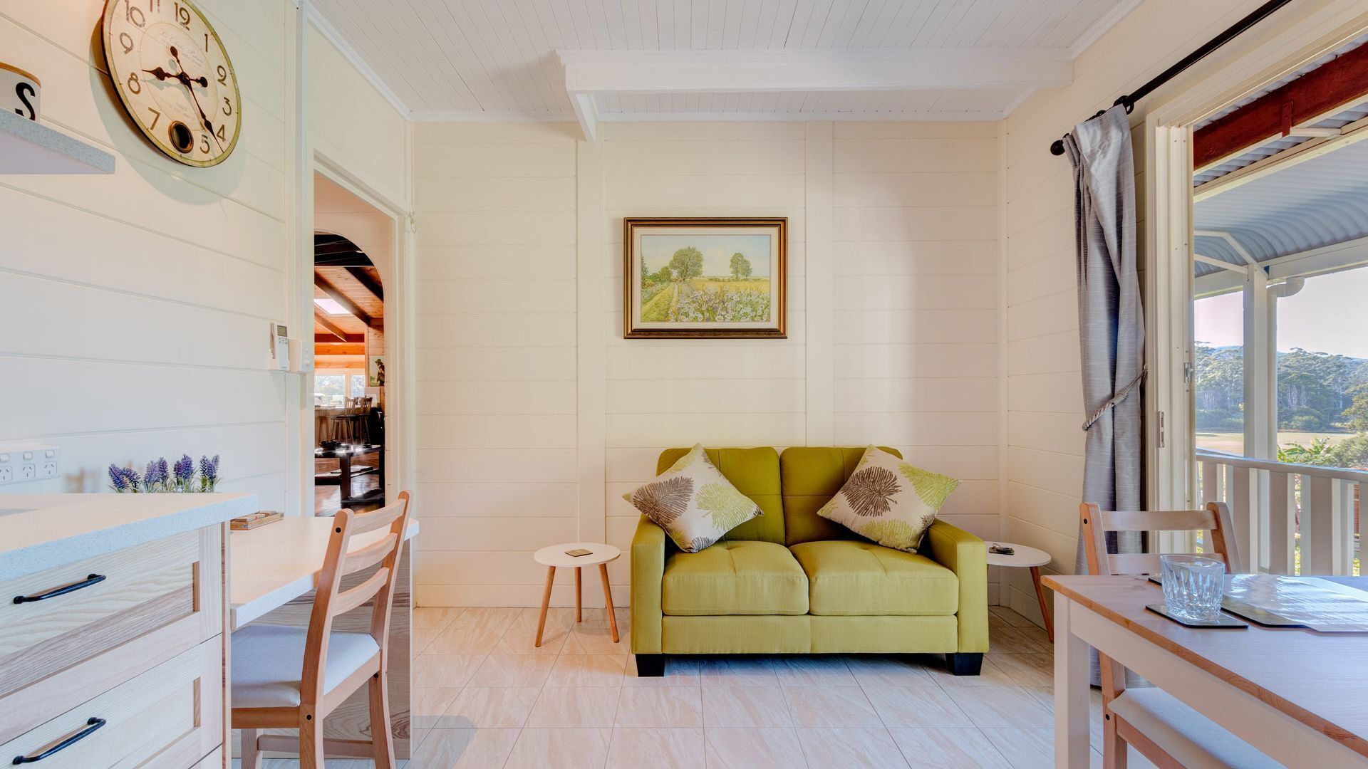 ALL ABOUT ME BED AND BREAKFAST