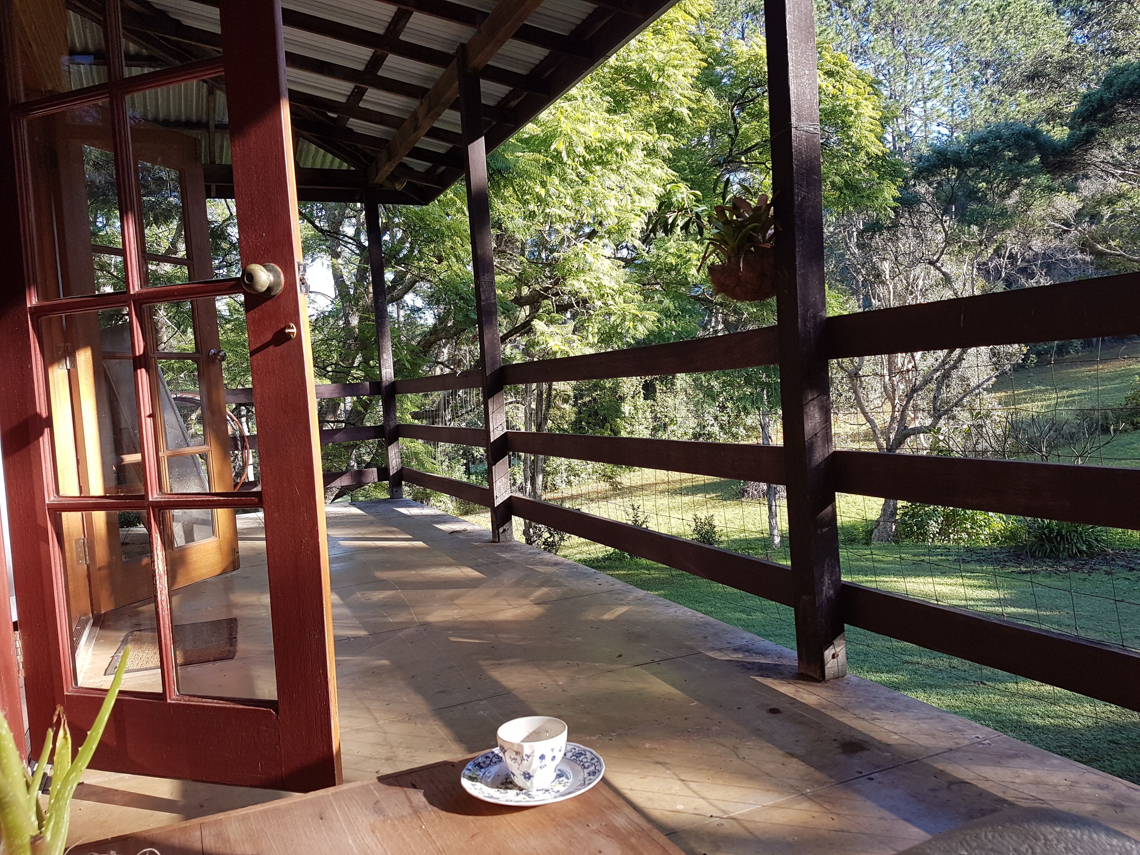 A beautiful place to be together - historic Gleniffer homestead near Bellingen