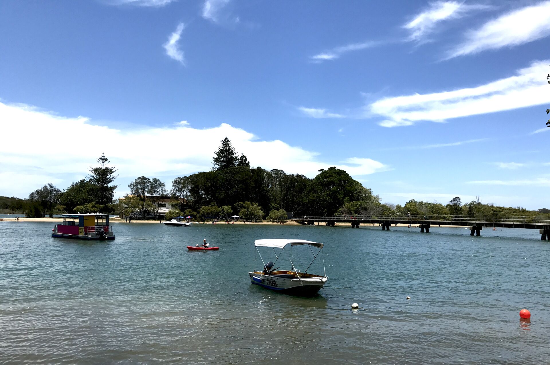 The Artist Studio - secluded hideaway perfect for couples getaway and family fun